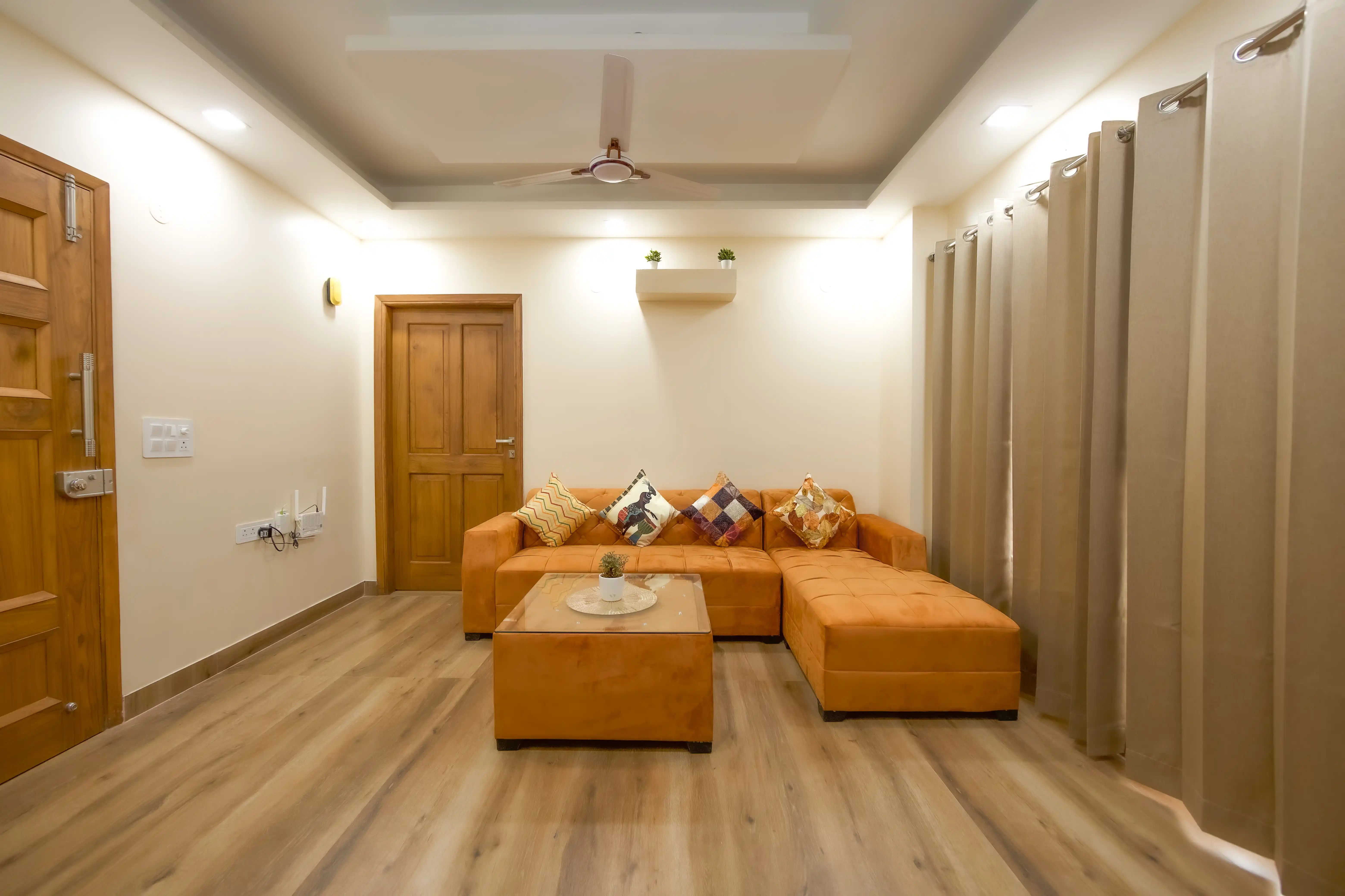 HomeCLONE Photo 6