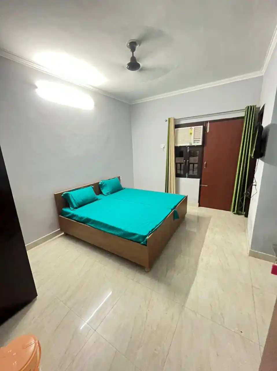 10 Dhani Sec-48 Photo 5