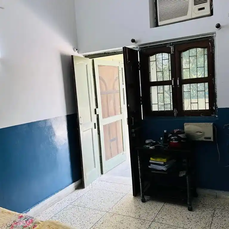 324 Mahadeep House Gurgram Photo 3