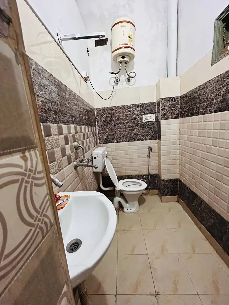 324 Mahadeep House Gurgram Photo 4