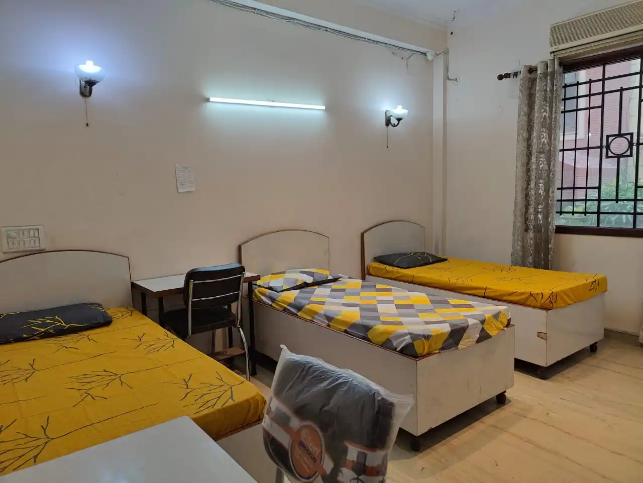 BMB-Tulip House - Image 72