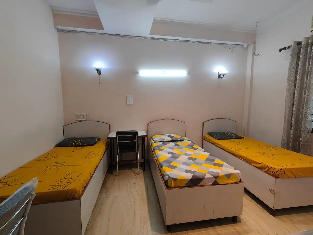 BMB-Tulip House - Image 70