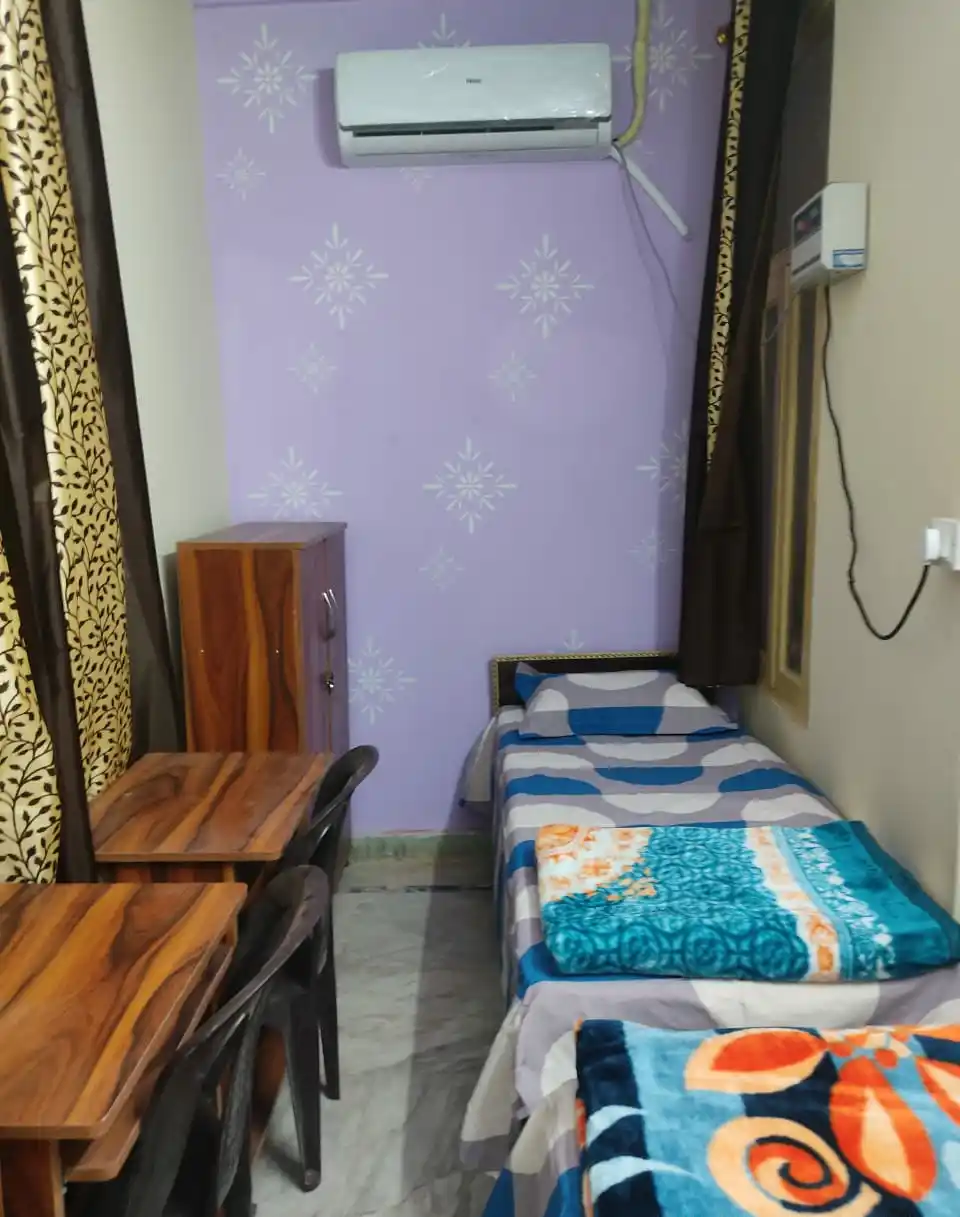 Tokas Homes (Boys PG) - Image 14