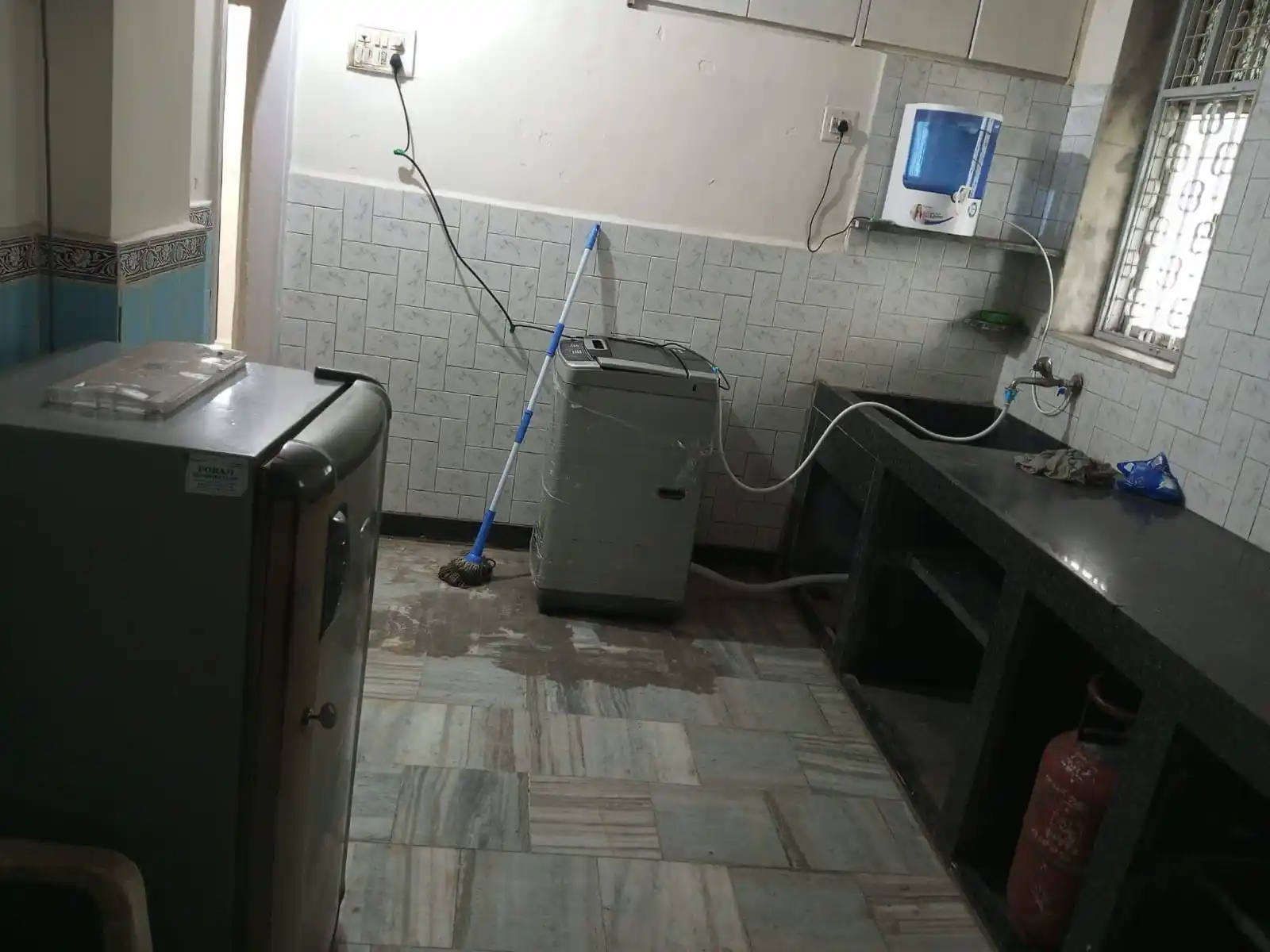 Ishwar Bhawan Malad East - Image 14