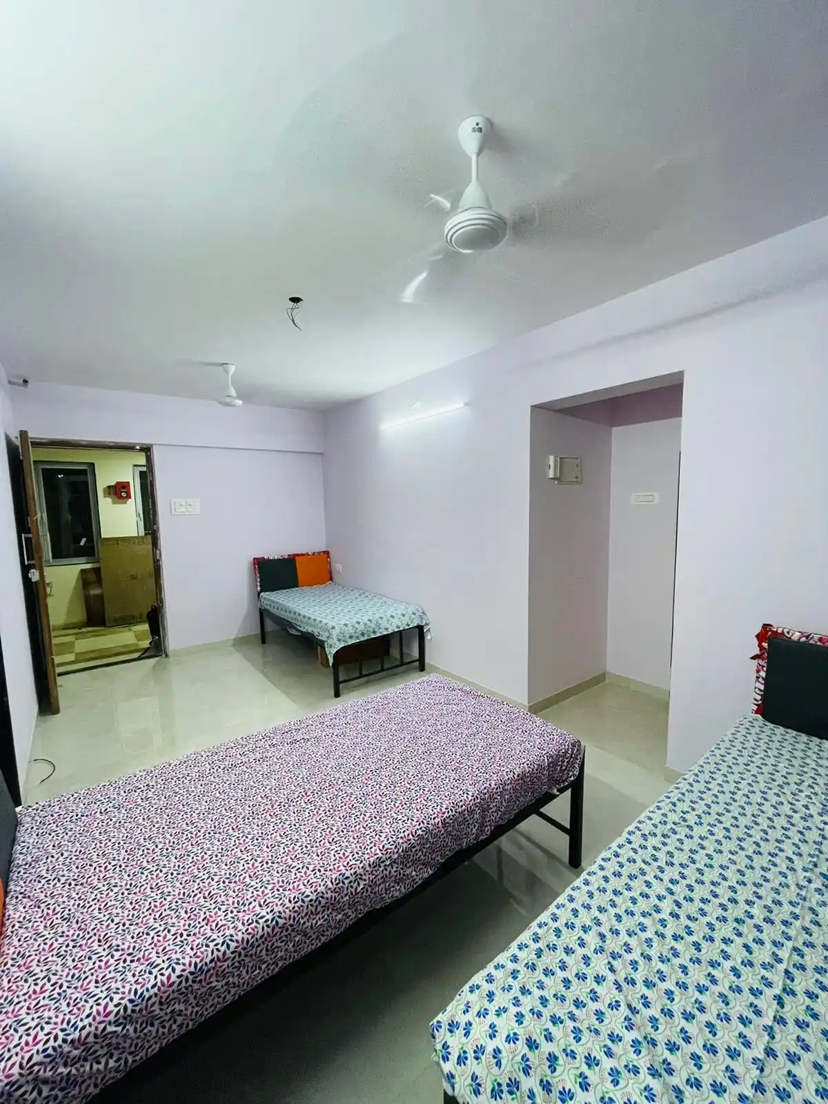 MASS METROPOLIS A 401 KURLA Photo 6