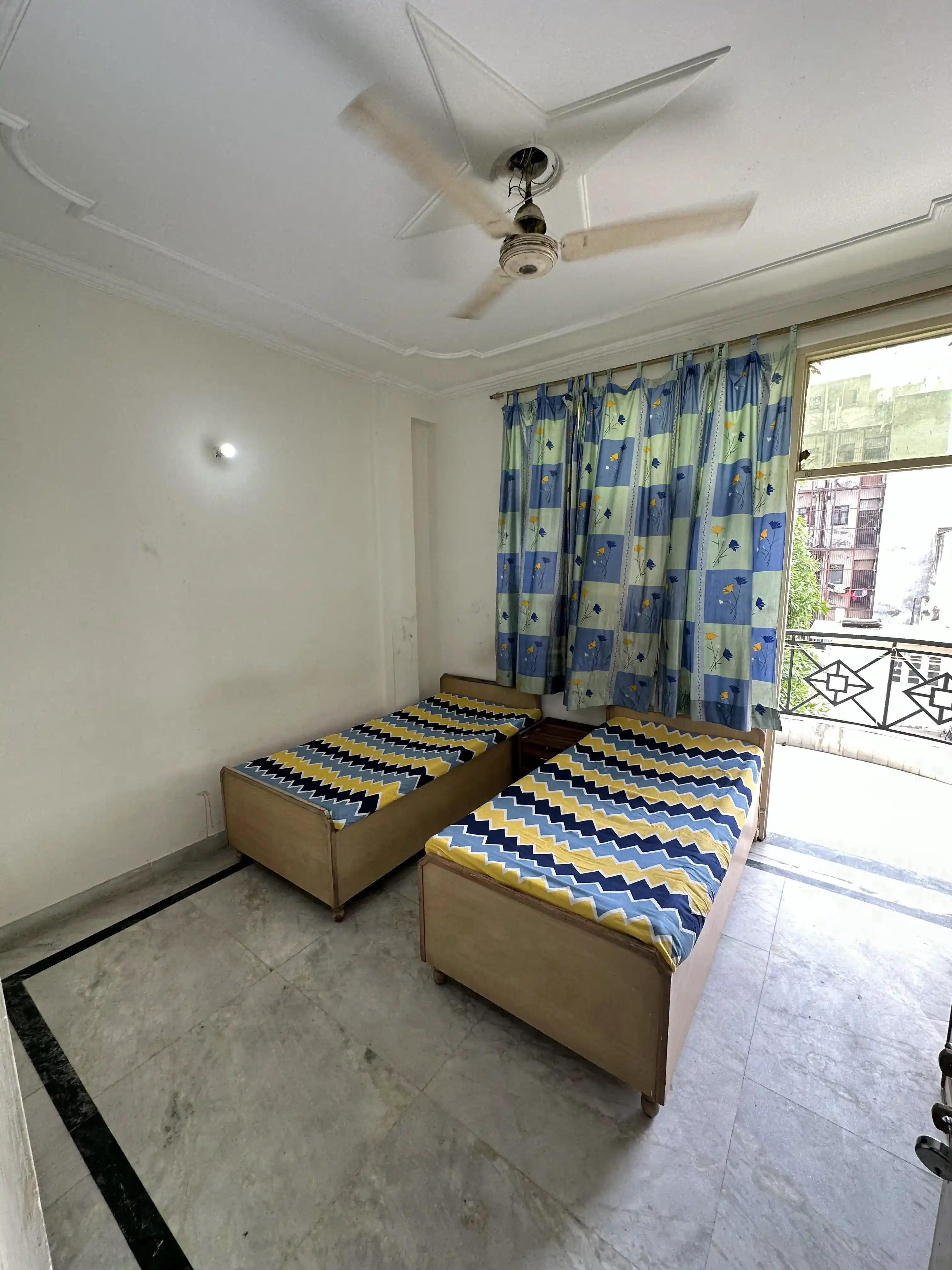 HouStay Girls PG MG Road Photo 3
