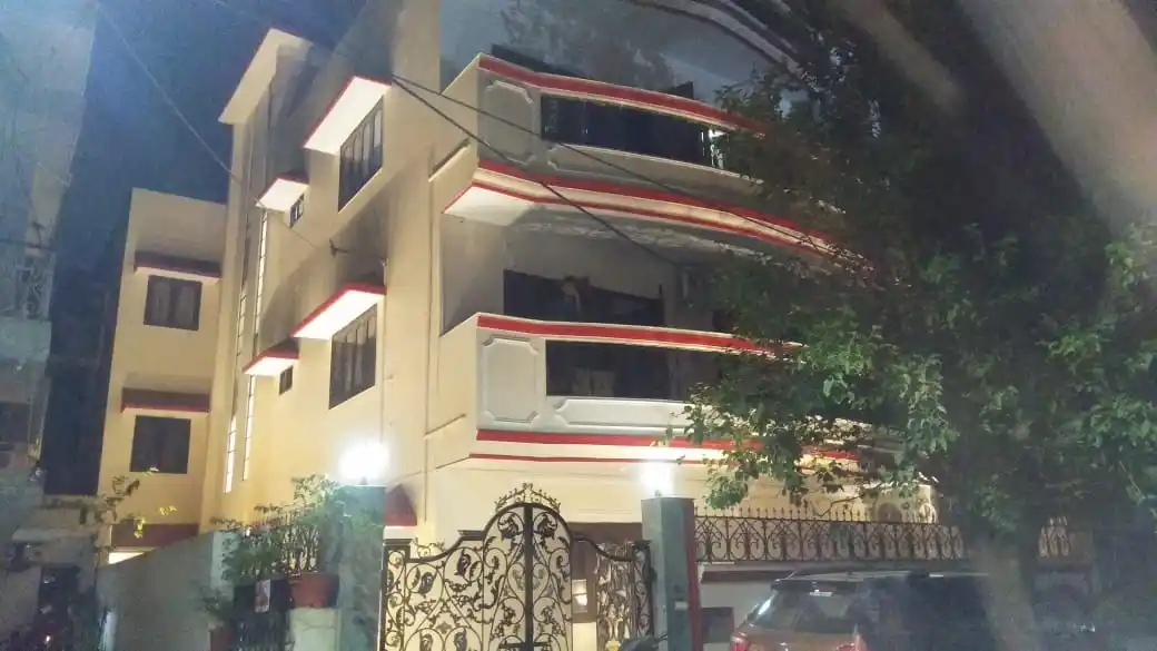 BMB-Aster House Photo 1