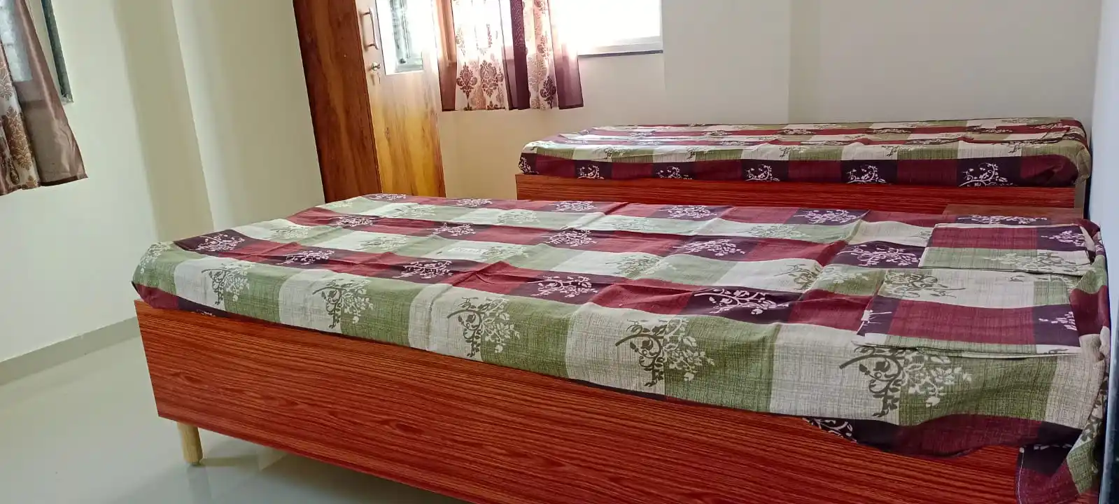 To-let Easy Living PG Patil BU - Image 15