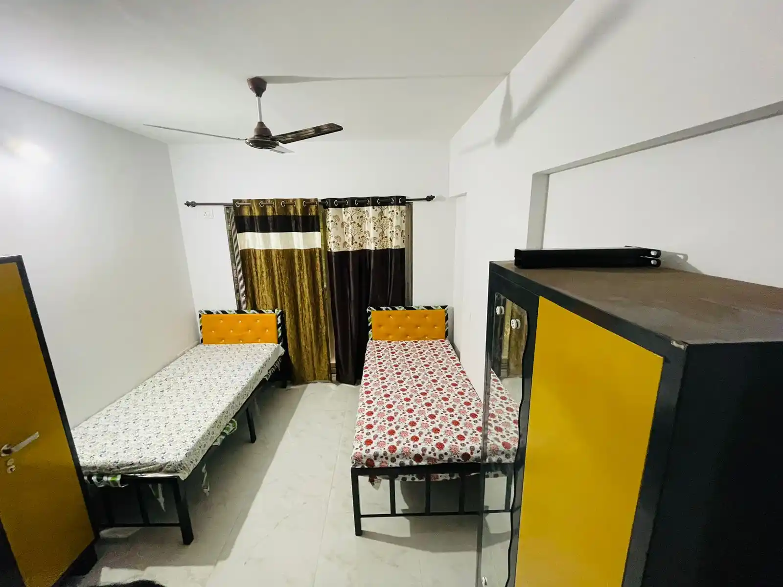 Samruddhi 101 KURLA Photo 5