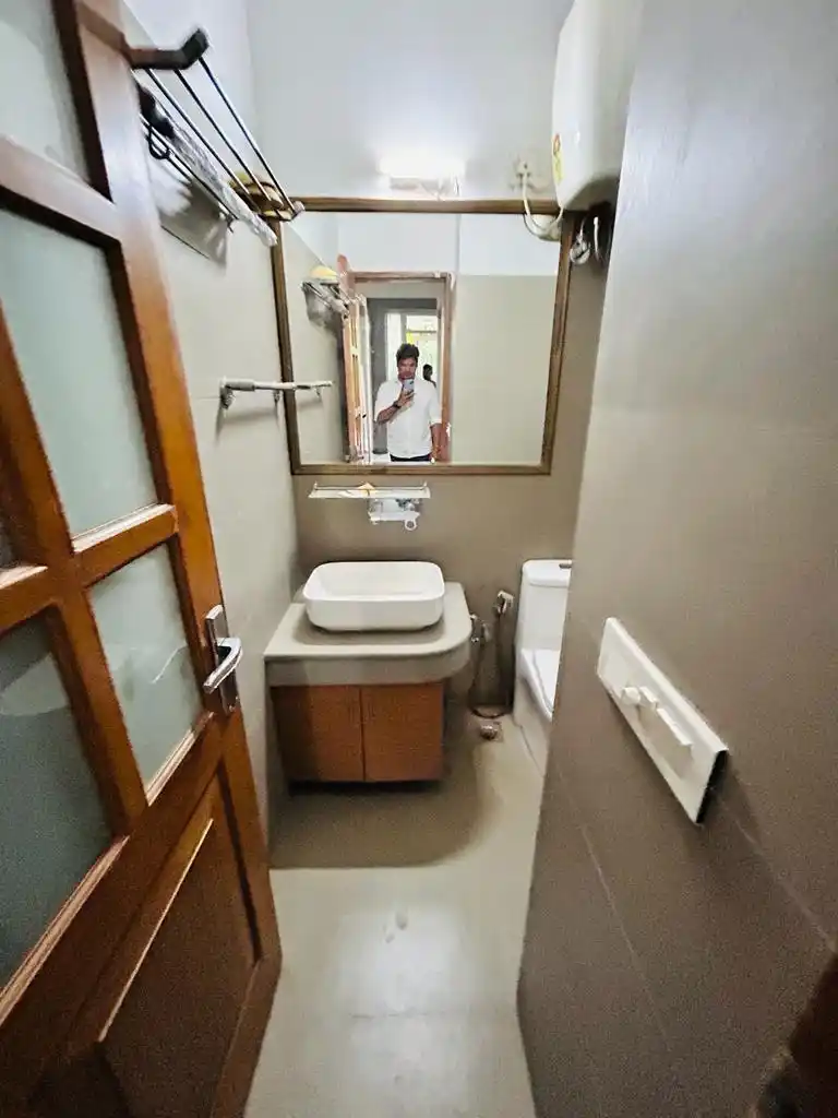 Radhe Krishna Hostel A 30 Photo 3