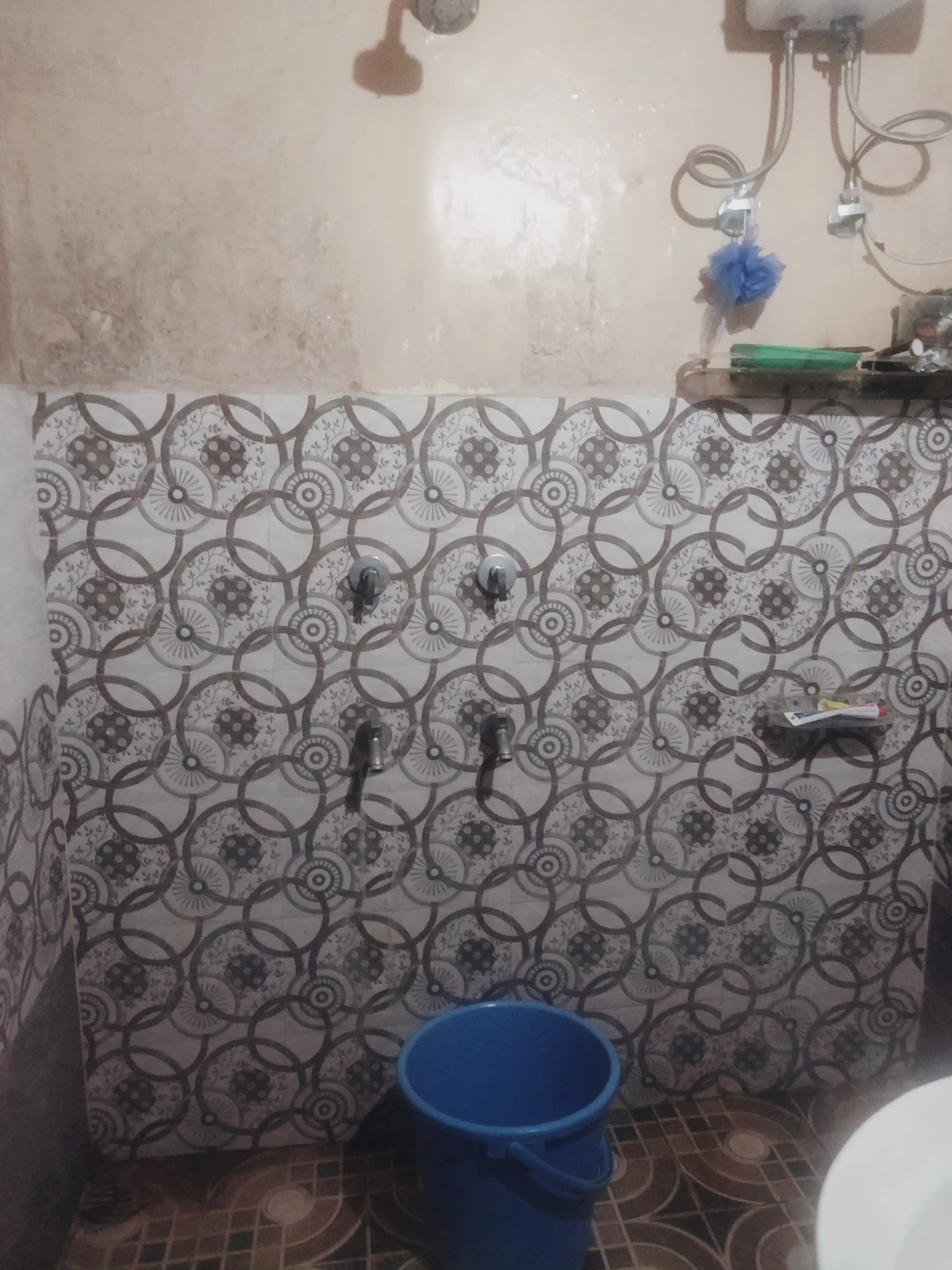 Kamala market property Photo 4