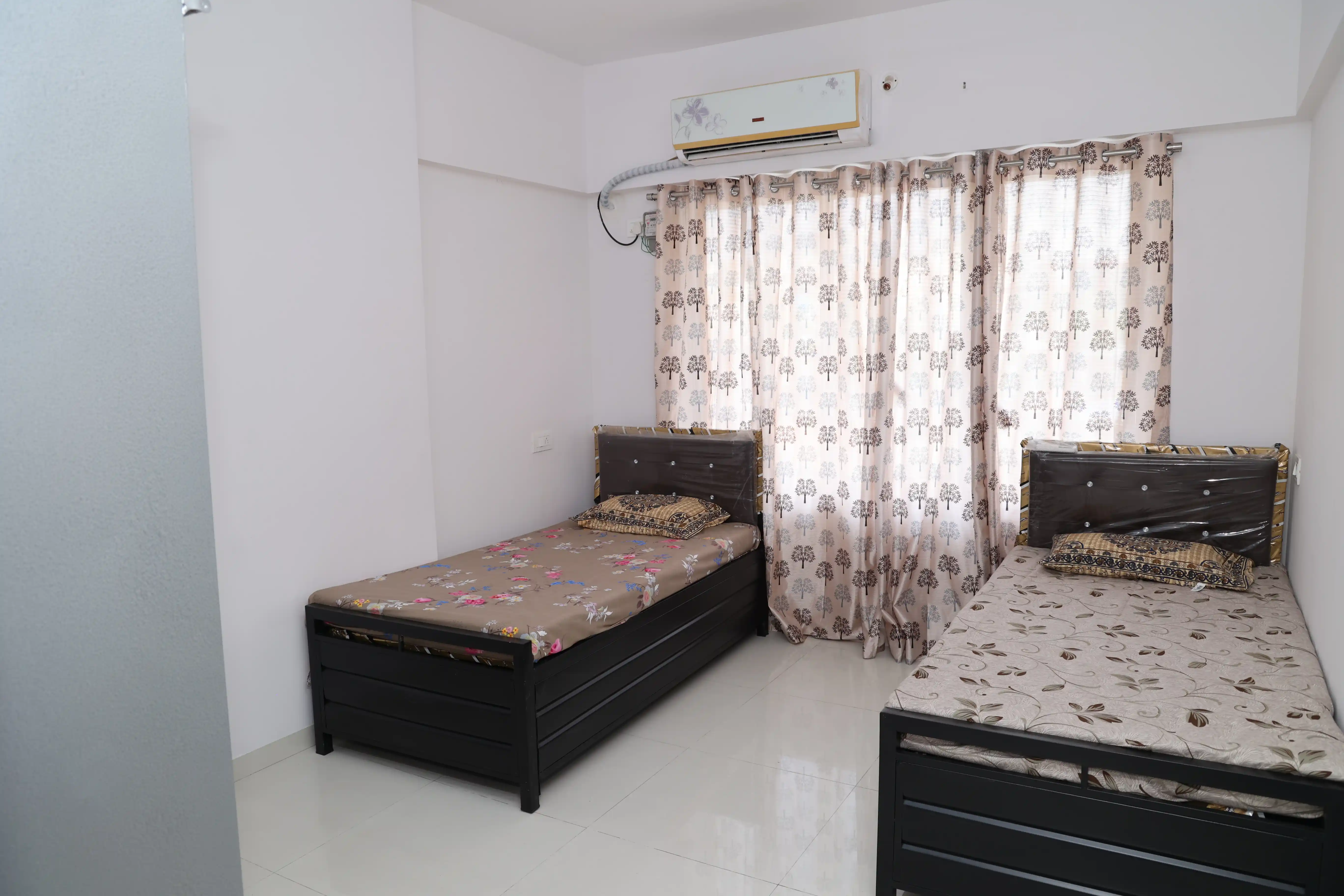 Hari Dham - Image 15