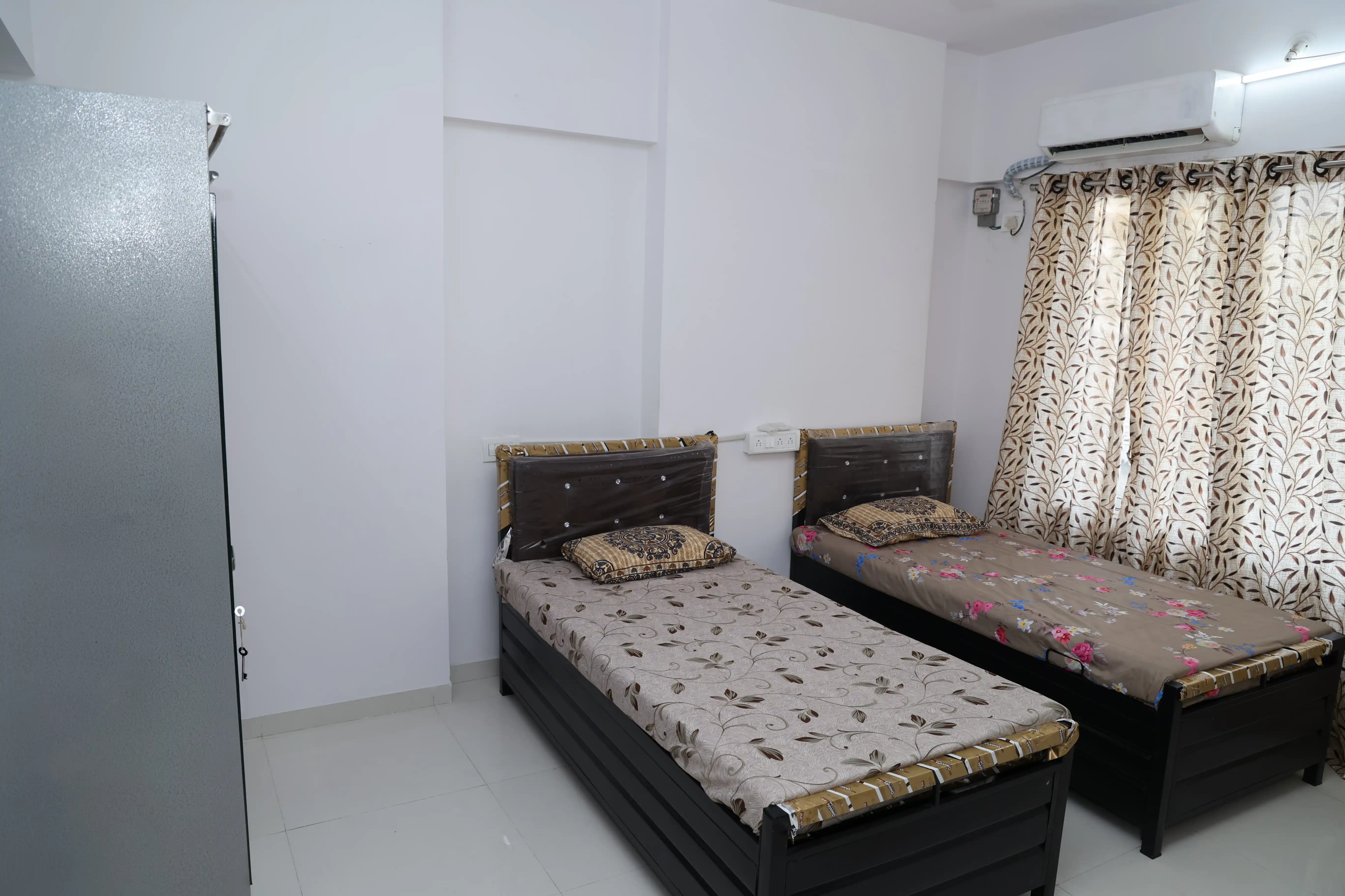 Hari Dham - Image 13