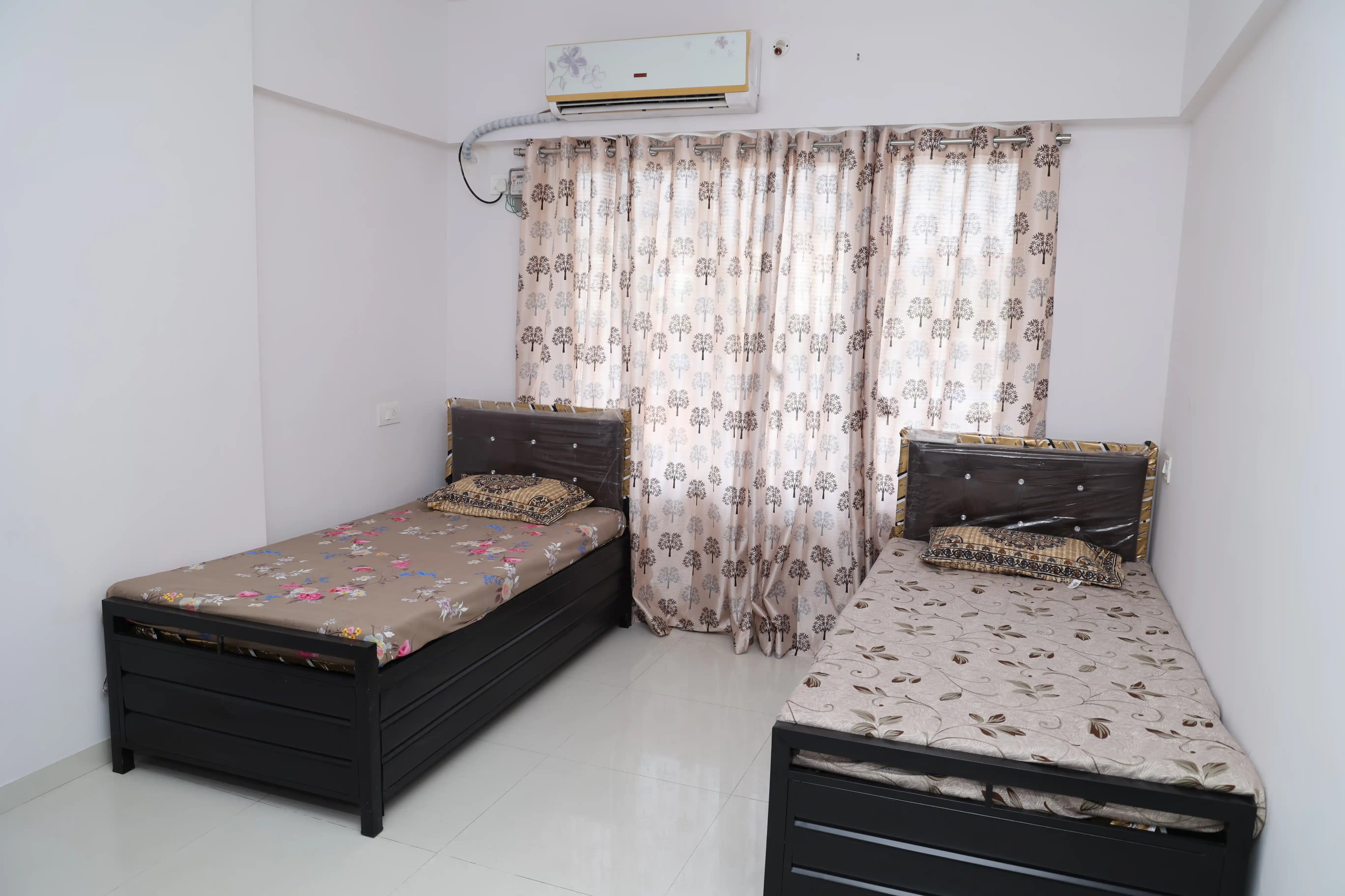 Hari Dham - Image 64