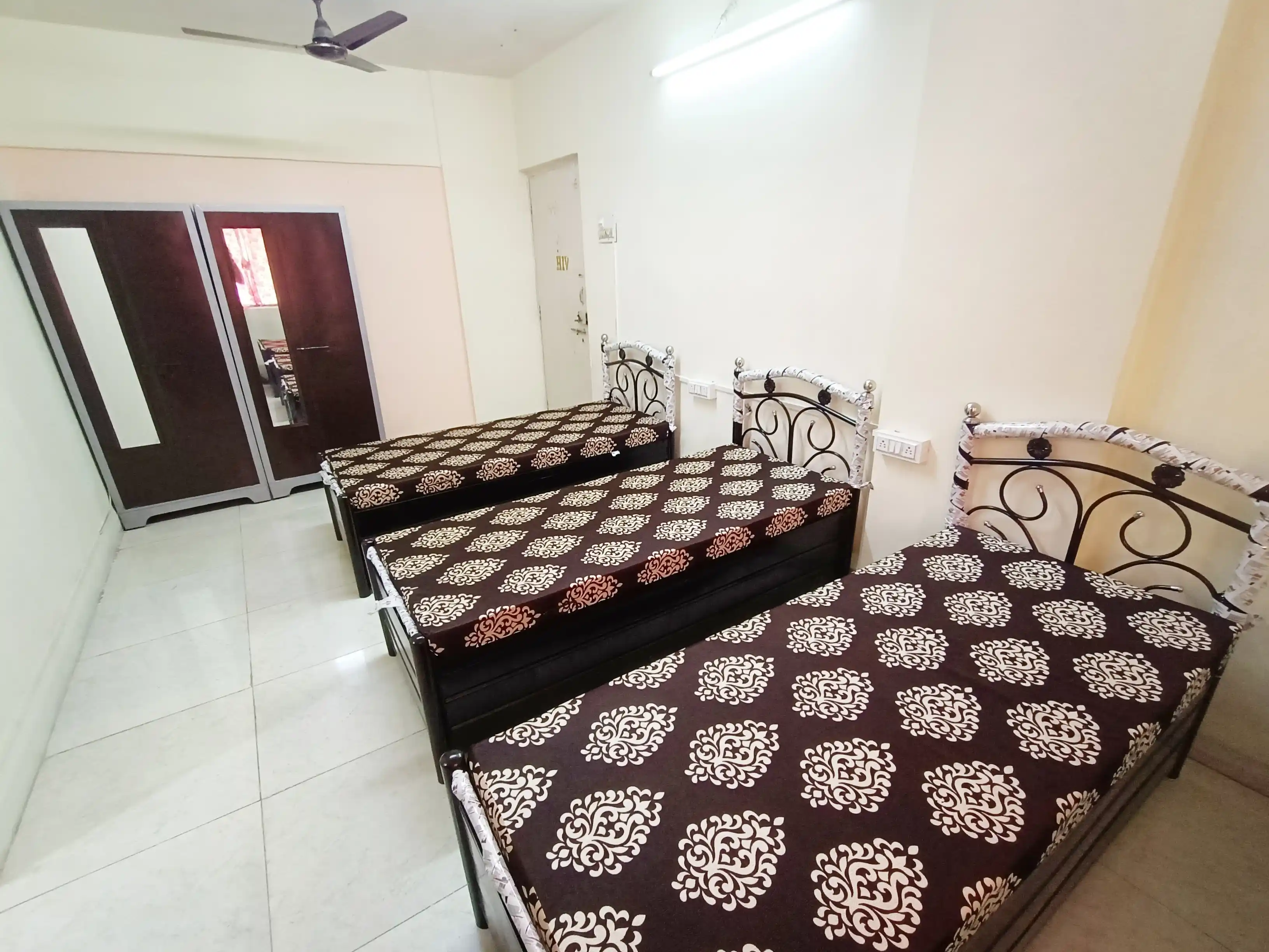 Malad Satguru Sadan - 101 - Image 7