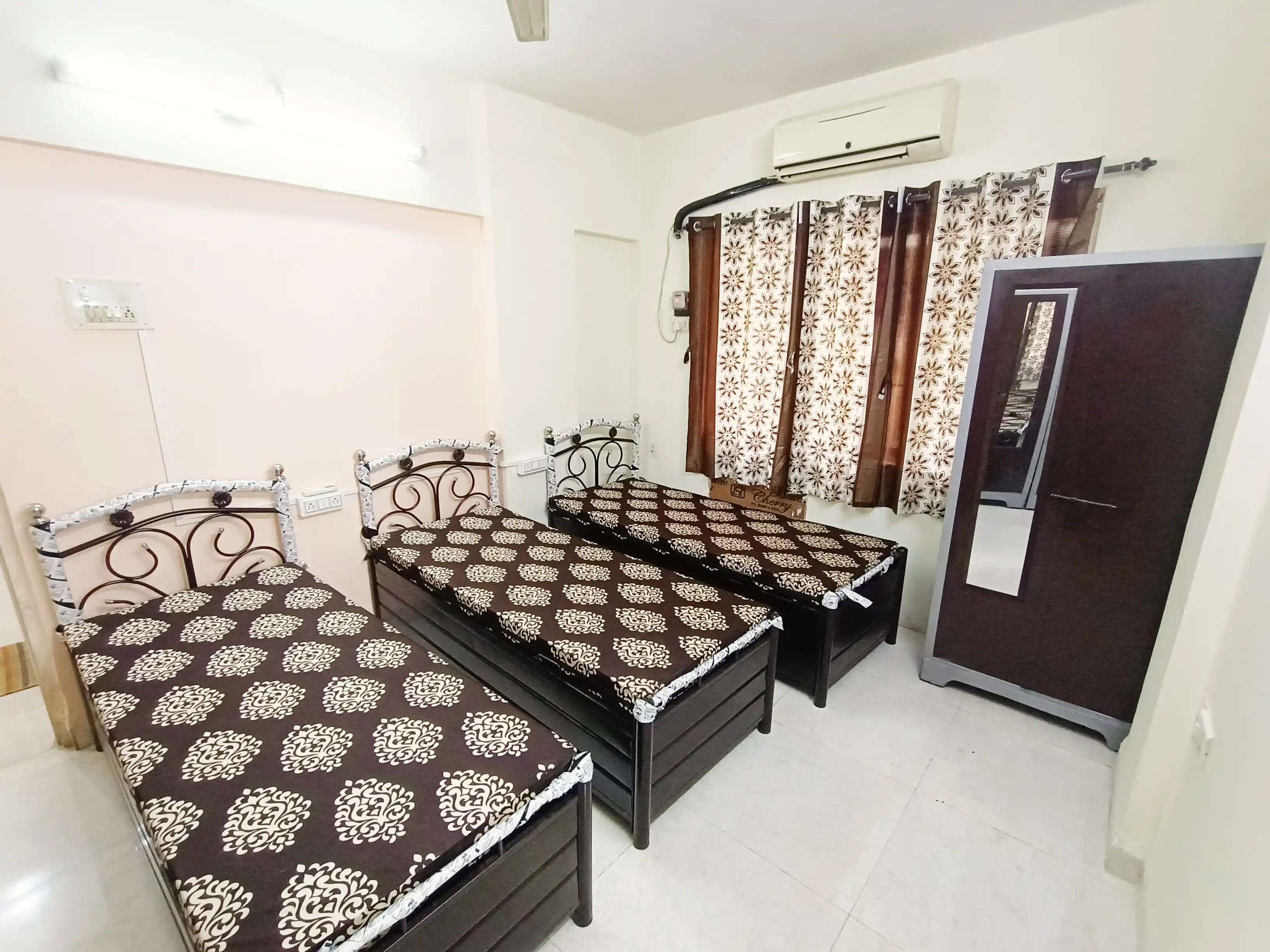 Malad Satguru Sadan - 101 - Image 8
