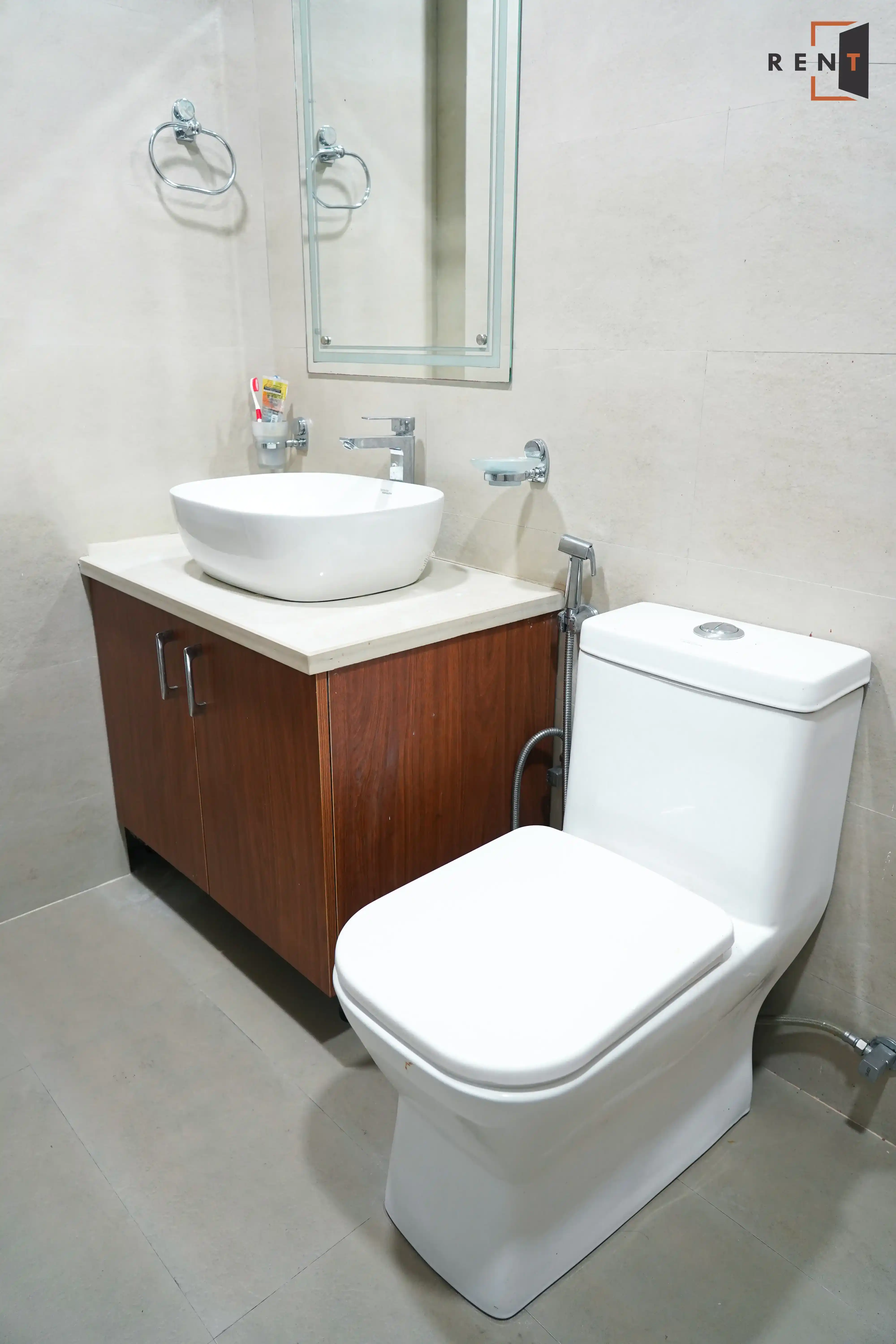 3BHK Semi Furnished RentDoor SEC-31-489 Photo 3 3BHK Semi Furnished RentDoor SEC-31-489 Photo 3