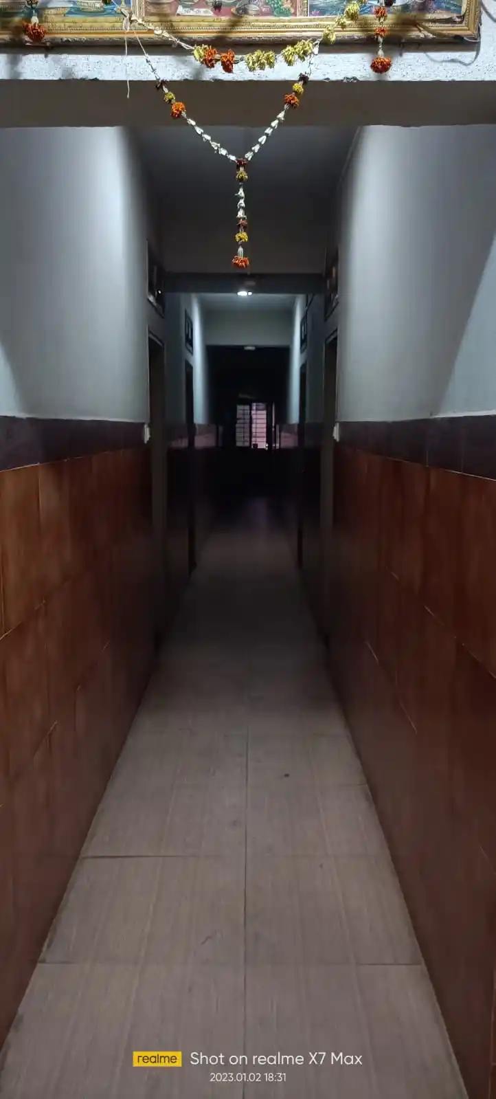 ISHWAR HOSTEL  Photo 1