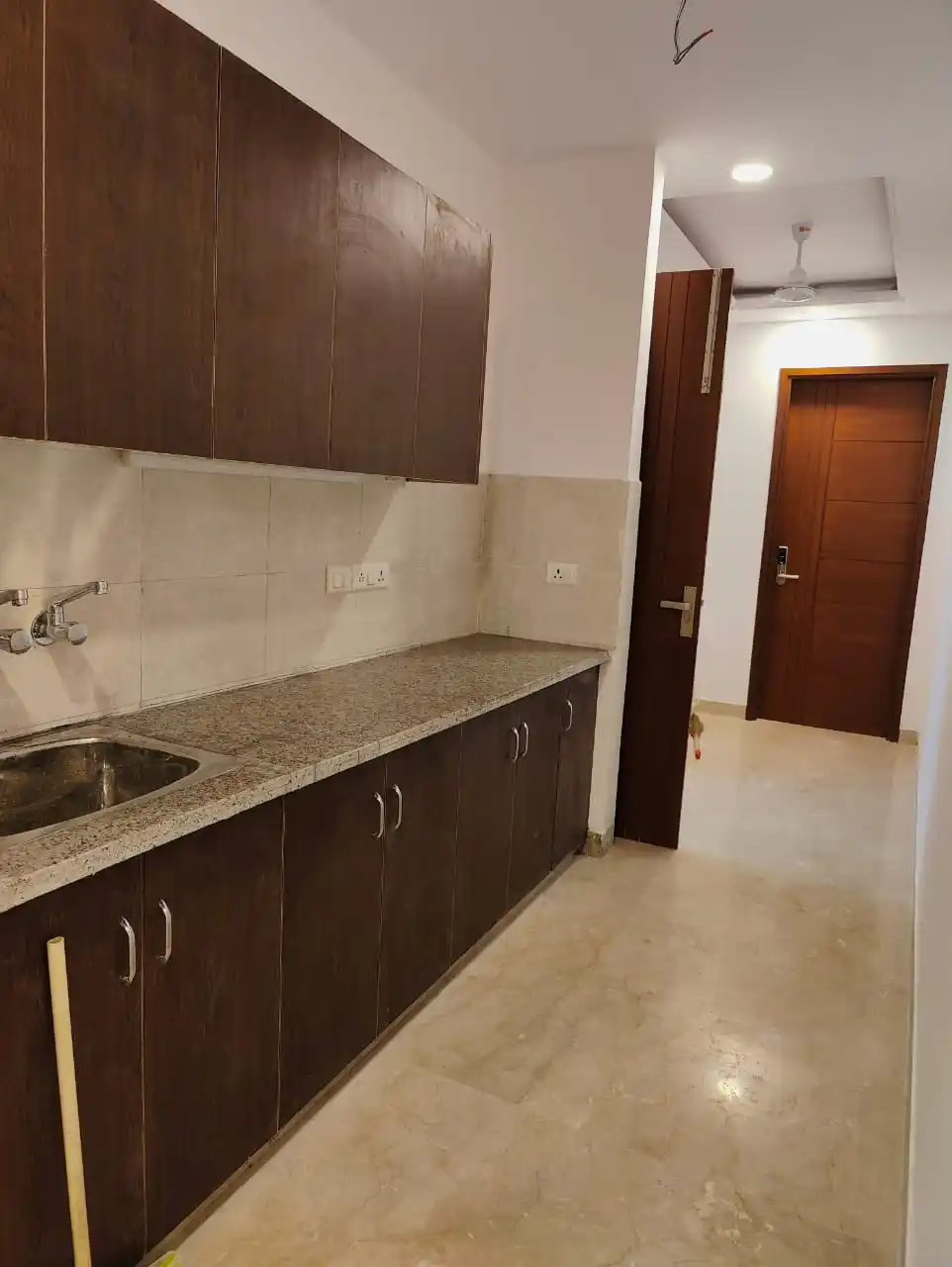 Radhe Krishna Hostel B 214 Photo 4