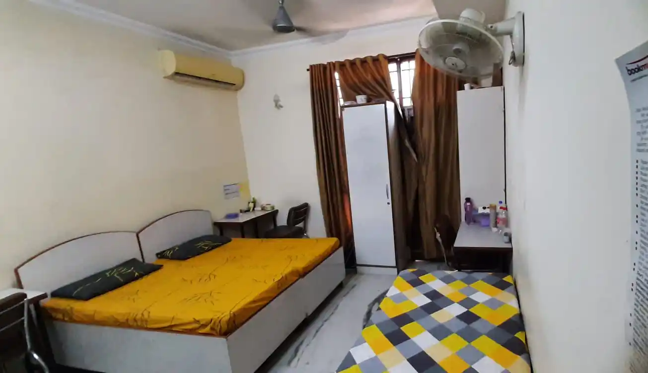 BMB- Titan House - Image 26