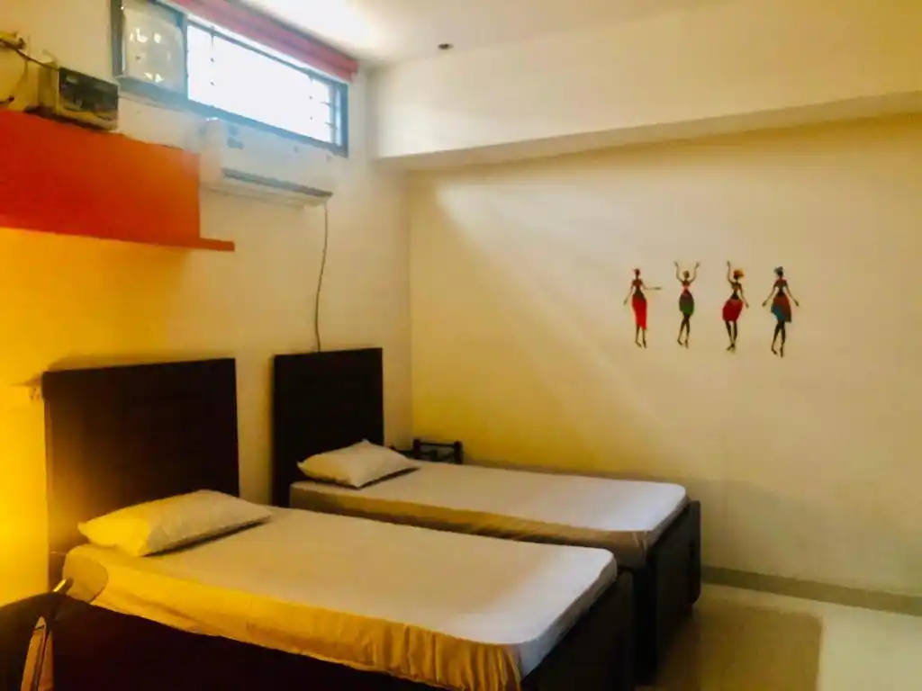 Aviss Homes Photo 6