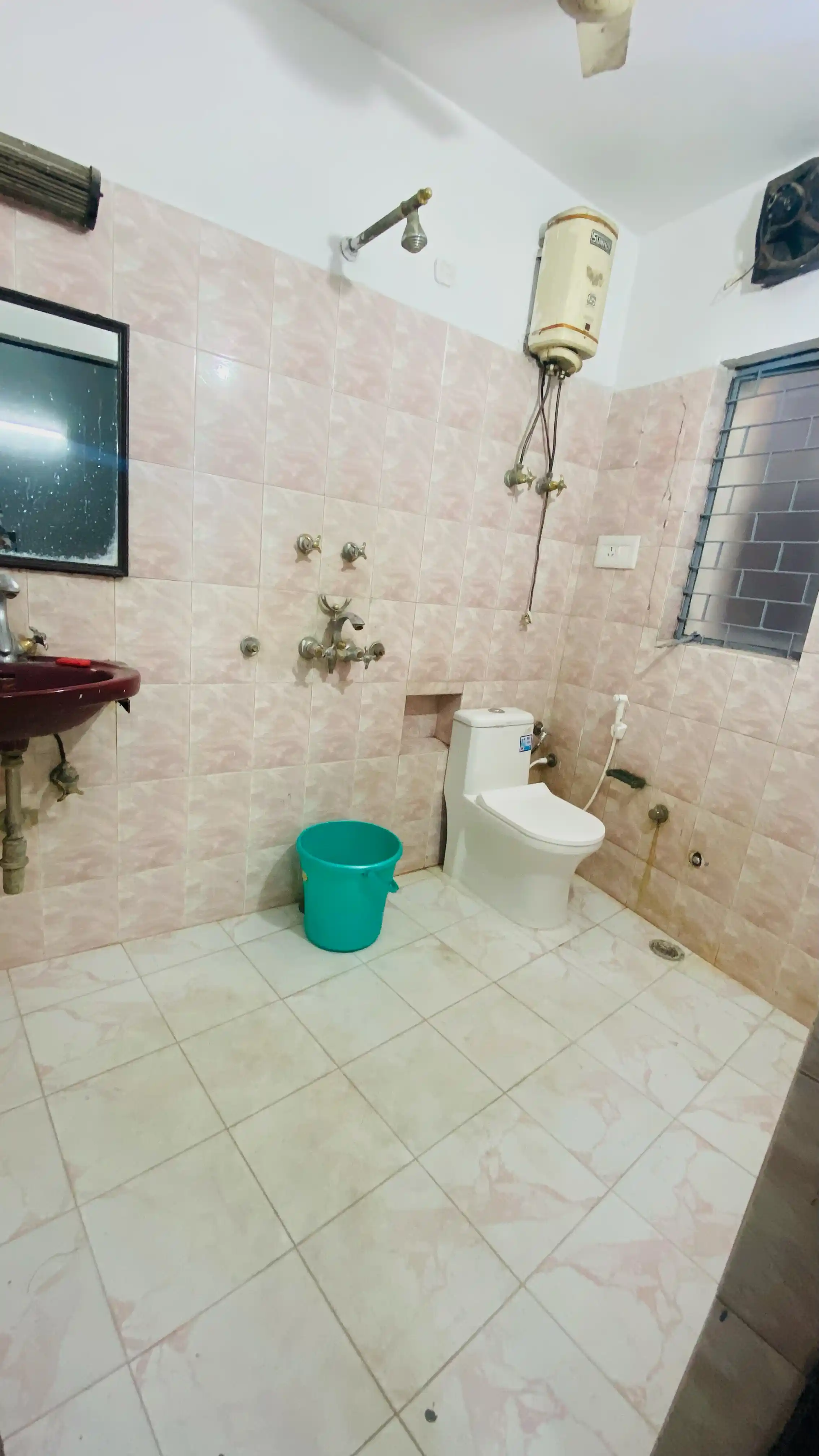 SBS Vasundhara Photo 2