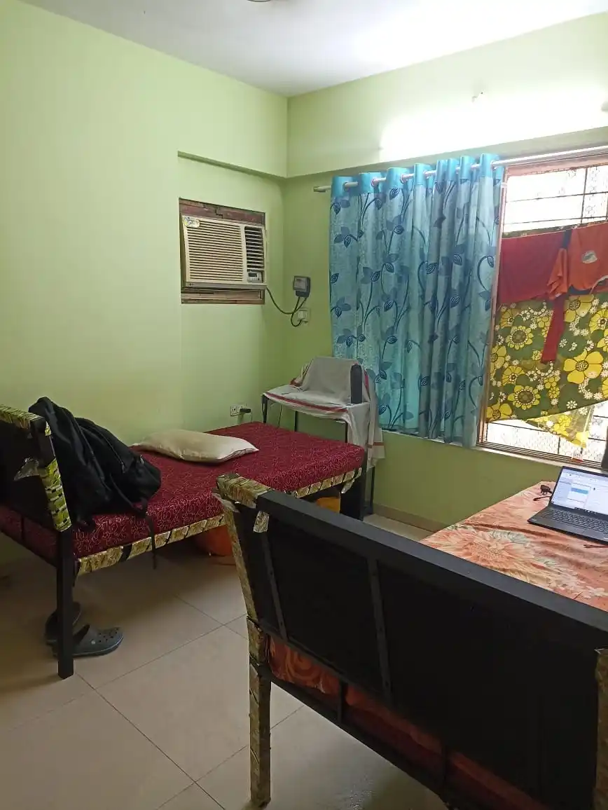 Shraddha Pinnacle 2001 Photo 6 Shraddha Pinnacle 2001 Photo 6