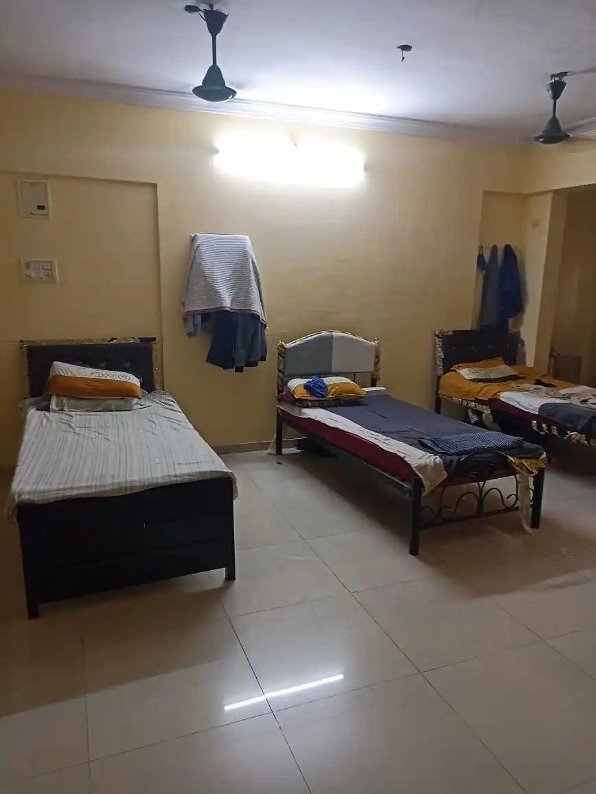 Shraddha Pinnacle 2001 Photo 3 Shraddha Pinnacle 2001 Photo 3