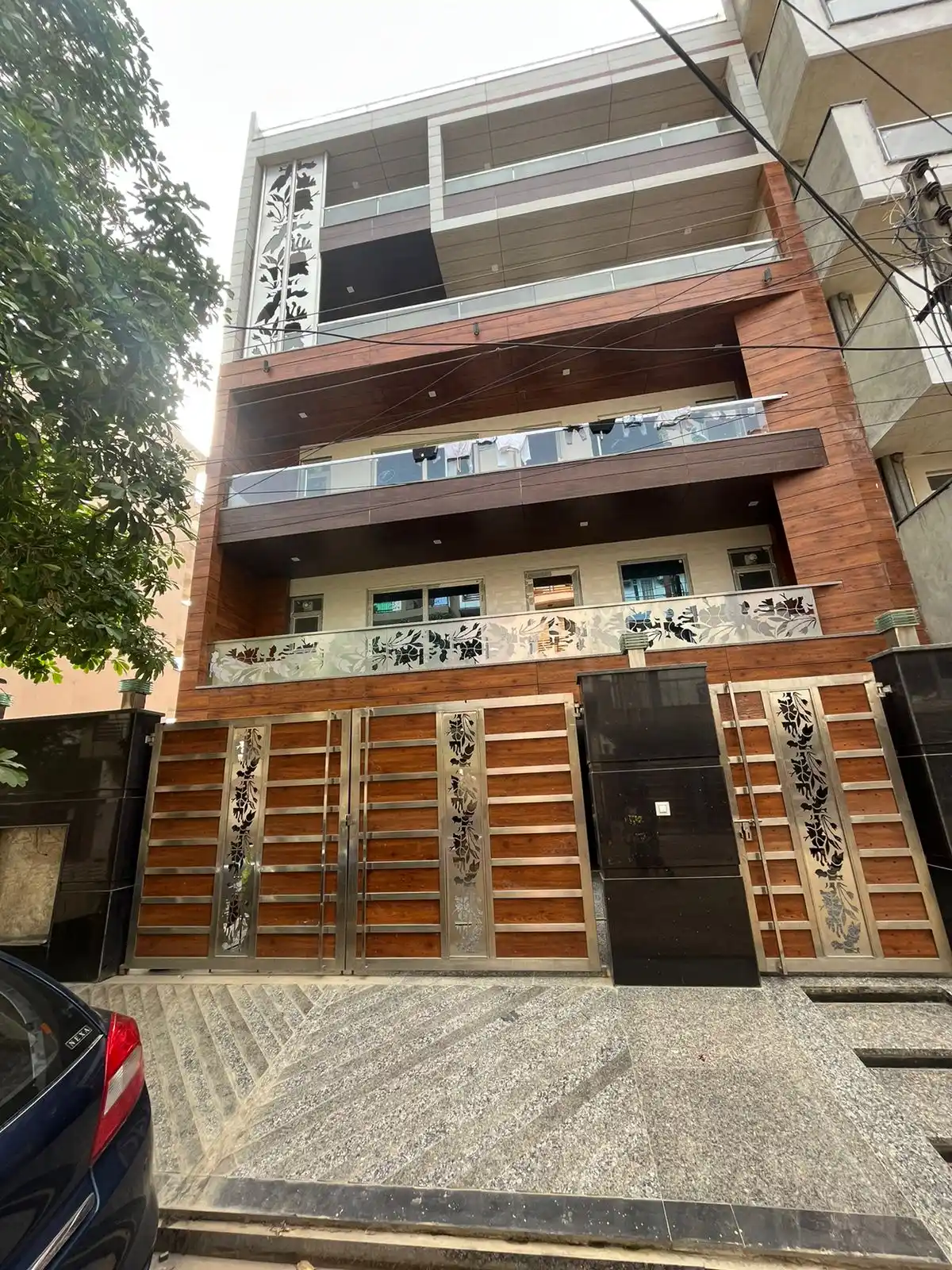 592 Sec-52 - Image 18