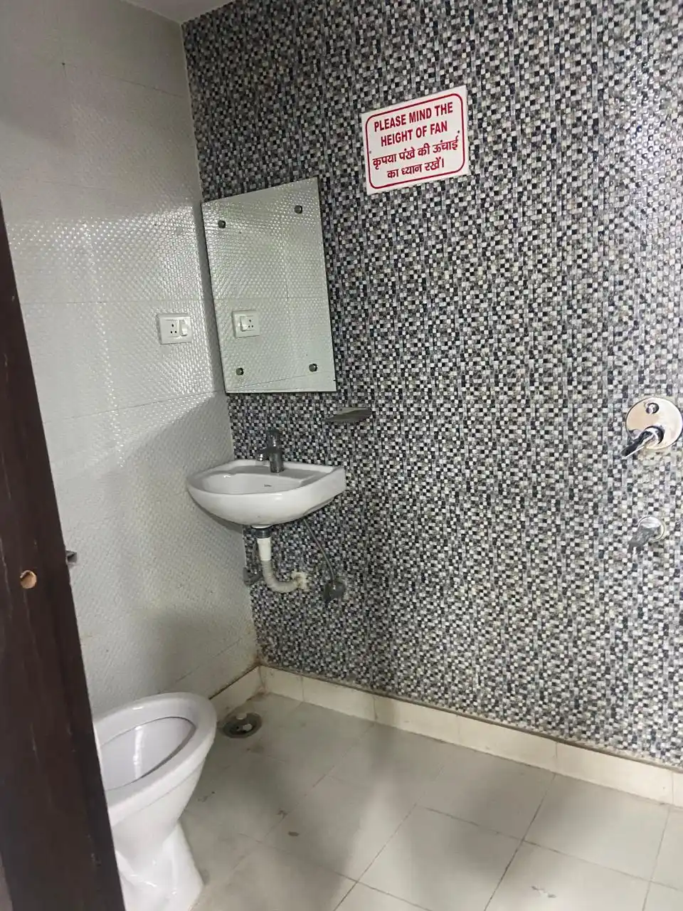 VIDHI PG PATEL NAGAR - Image 9