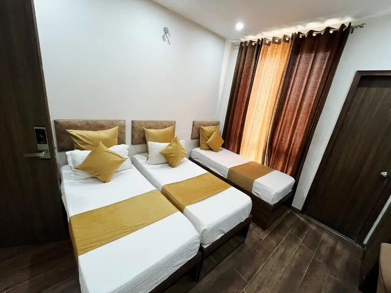 259/55-P Cloud Nine Rooms Photo 4 259/55-P Cloud Nine Rooms Photo 4