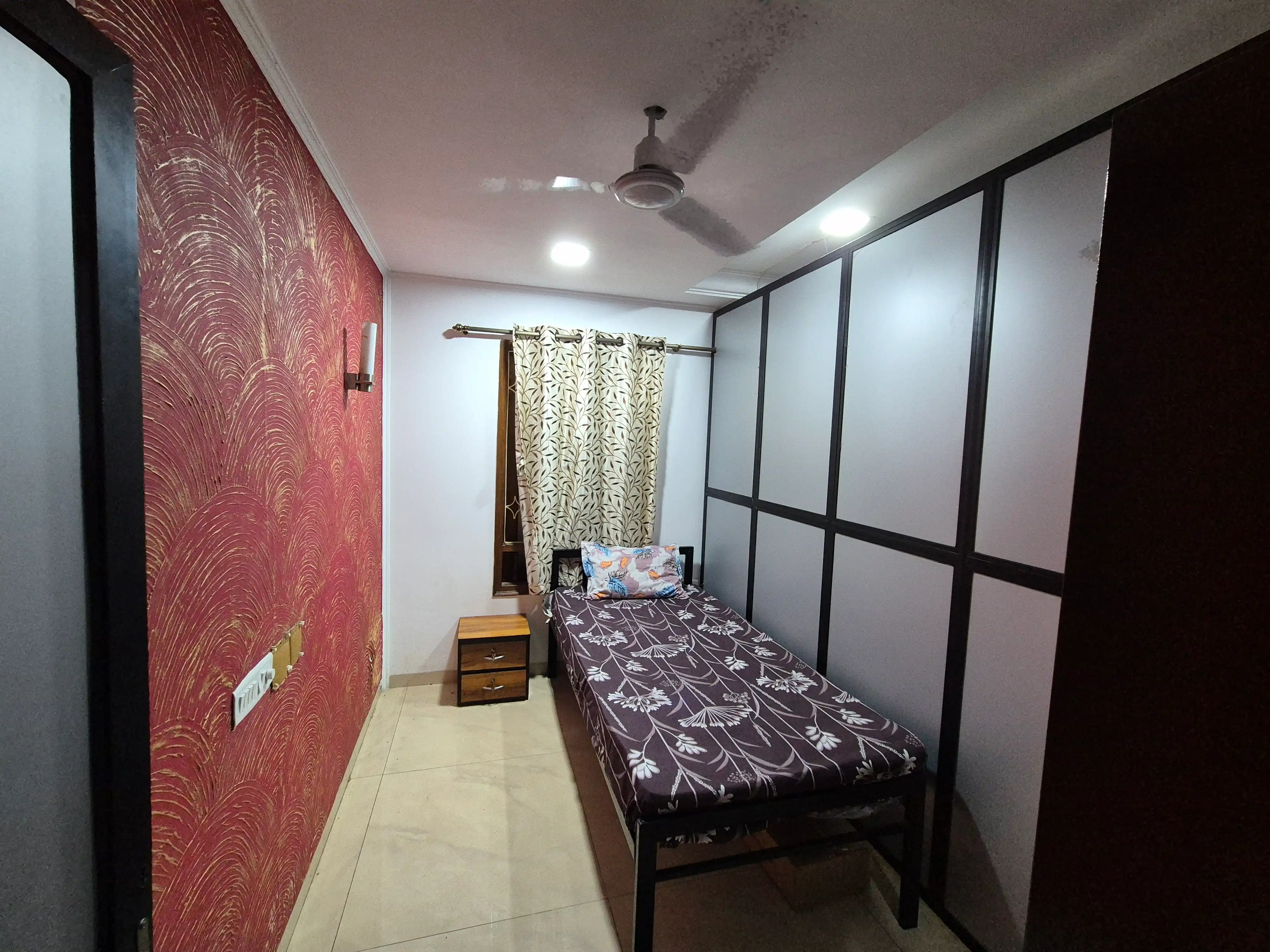 VASHI GOLDEN VILLA - Image 15