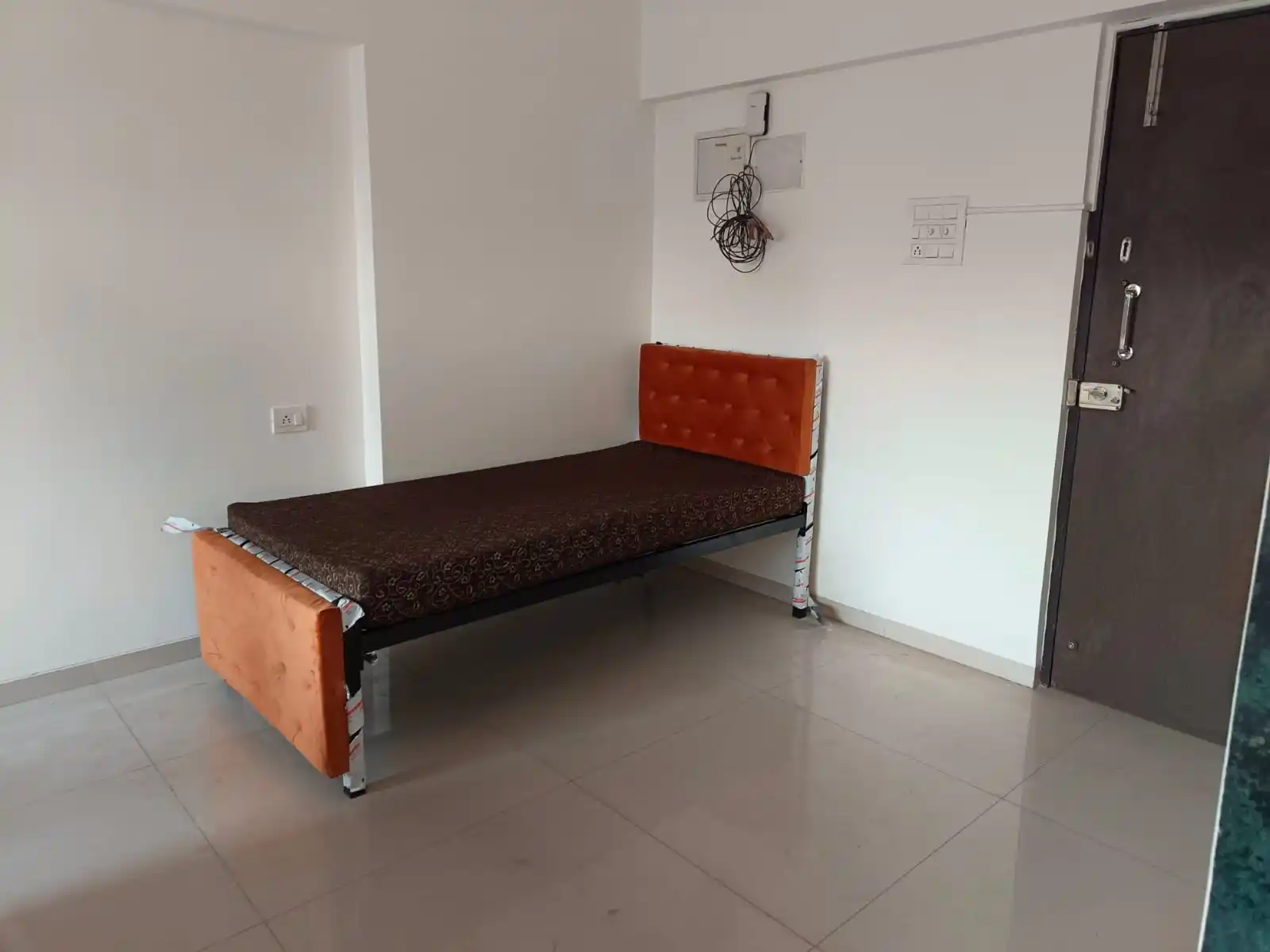 VARUN TOWER 903 Photo 2