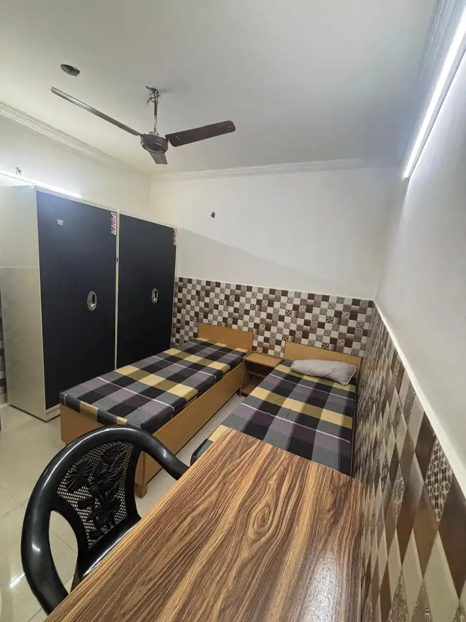 111 BY SANGAM LUXURY PG - Image 2