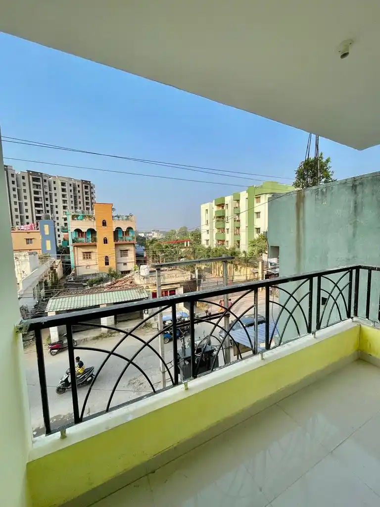 A01 [101-Govind Palace] - Image 8