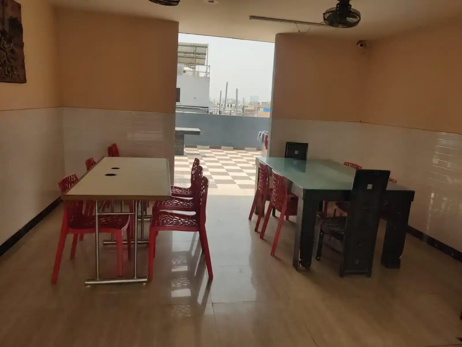 House No 14 - Image 21