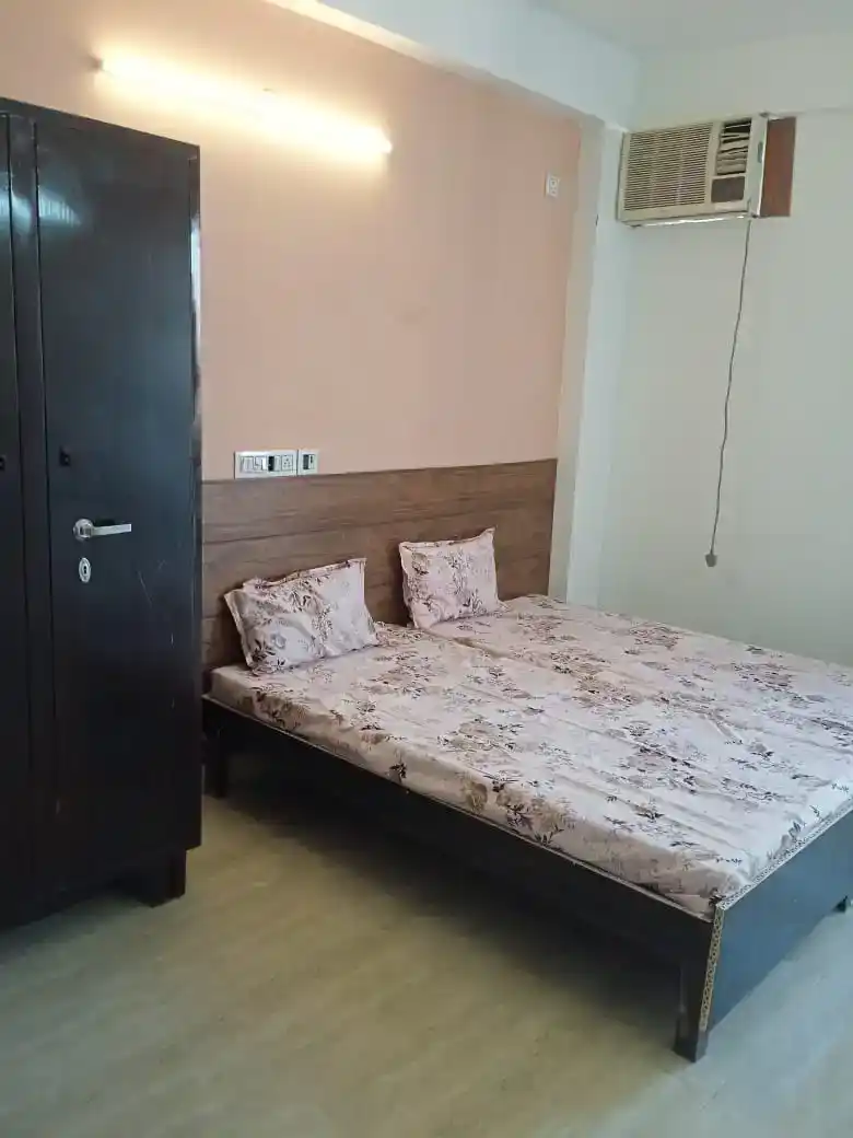 House No 14 - Image 31
