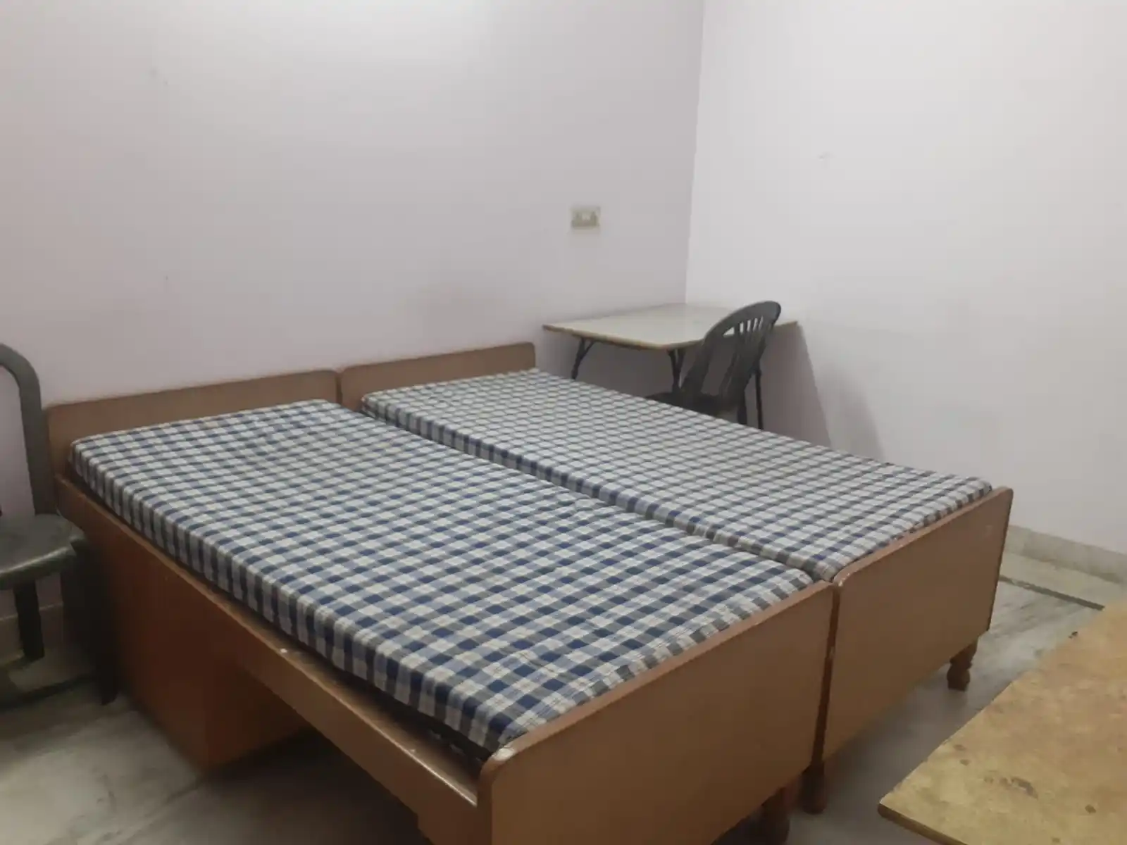 AHPL RADHE MOHAN GIRLS HOSTEL Photo 3