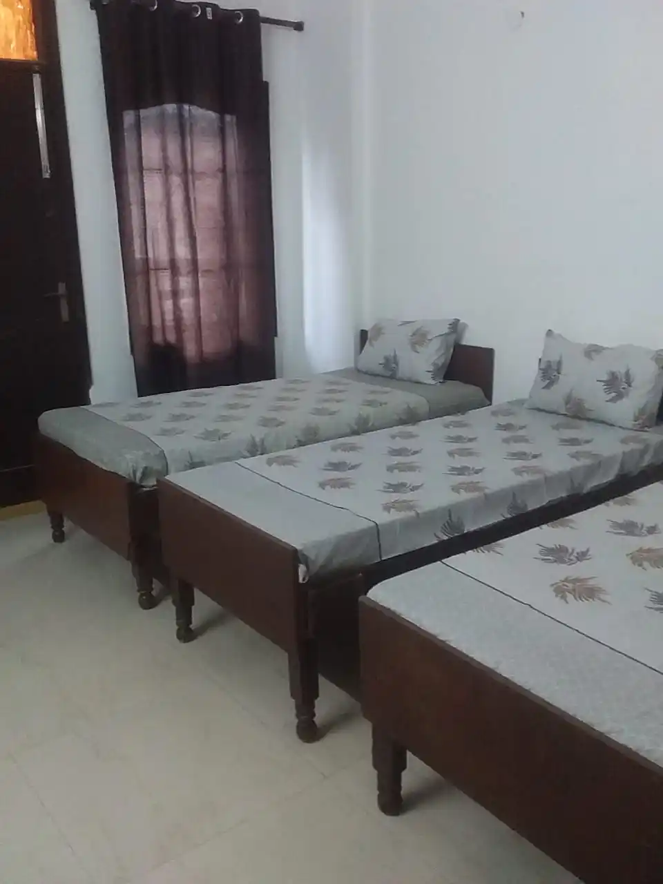 B2 Sec 52 Photo 2 B2 Sec 52 Photo 2