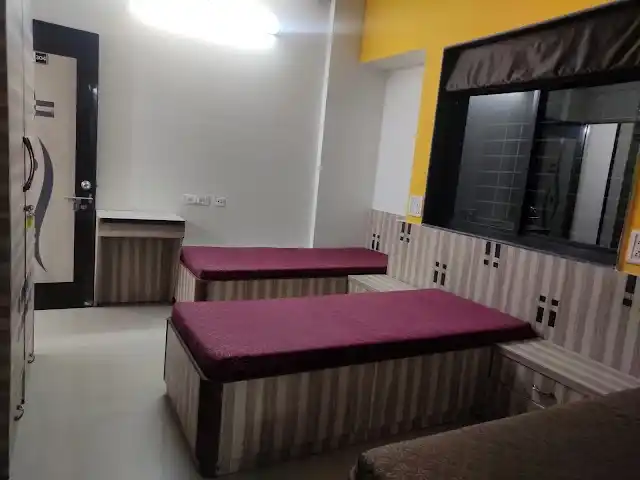 City Hostel Photo 3