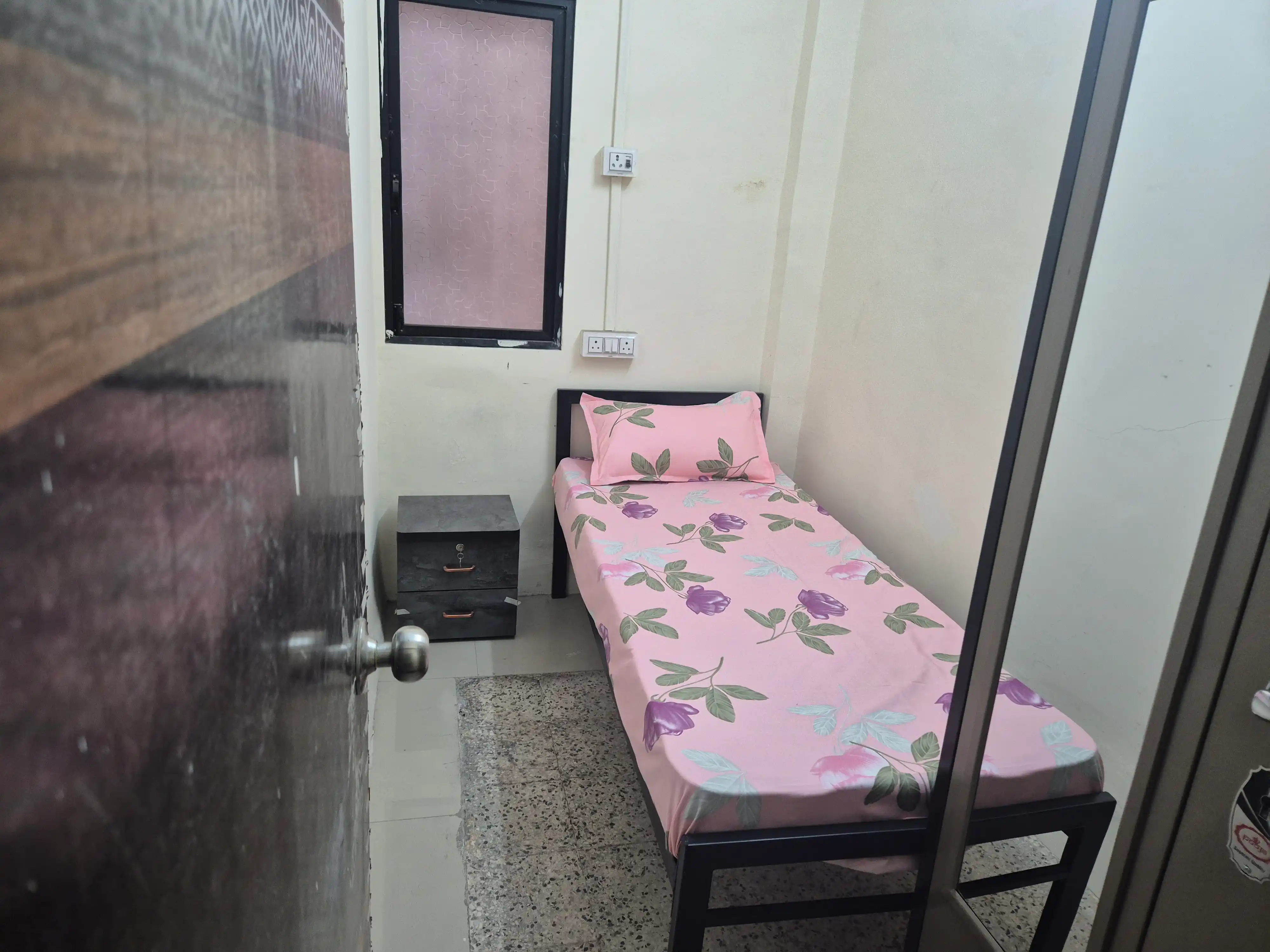 NERUL SEC 1 BHARAT SADAN Photo 6