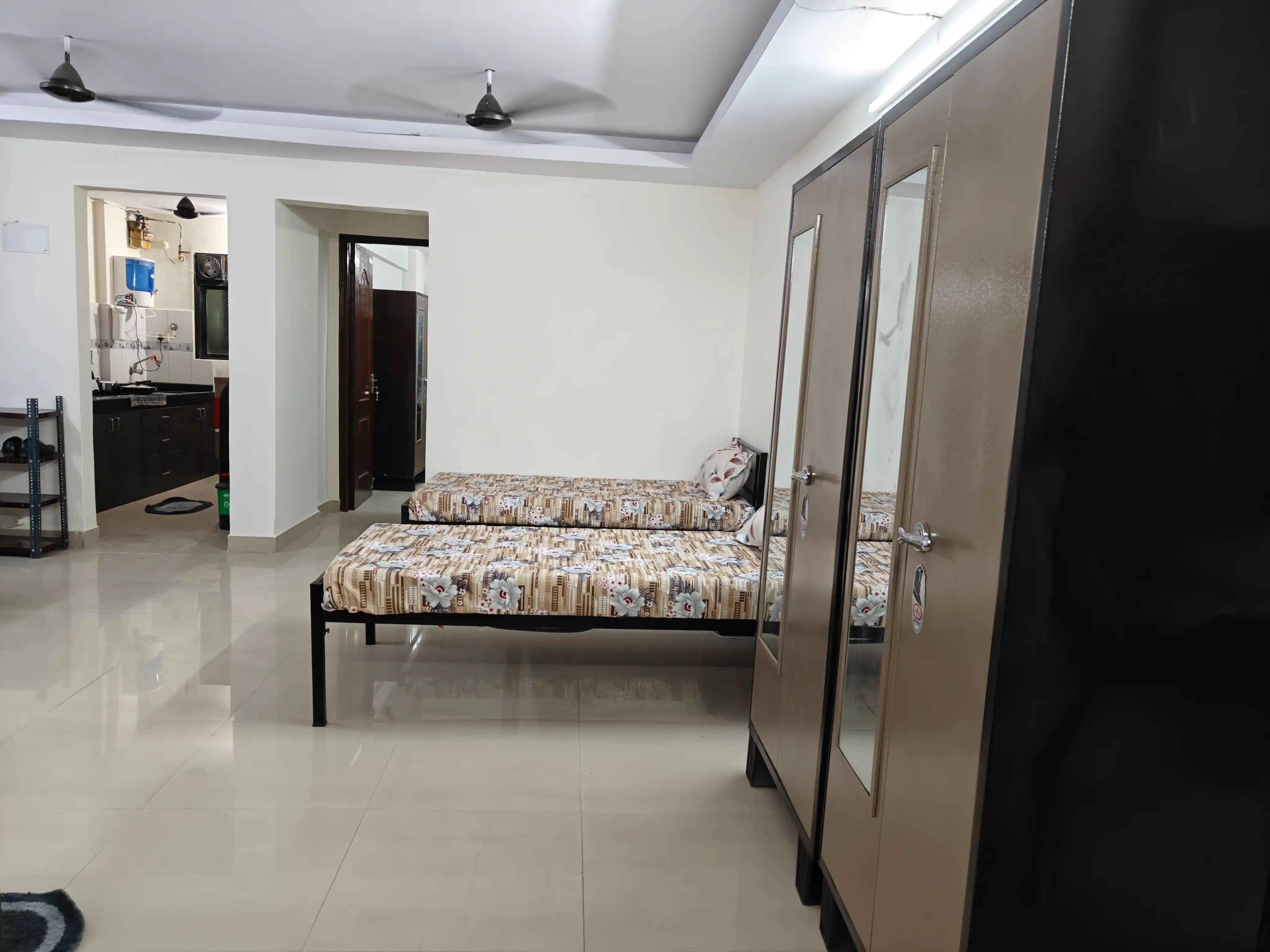 KANJURMARG NG ROYAL PARK 704 Photo 1
