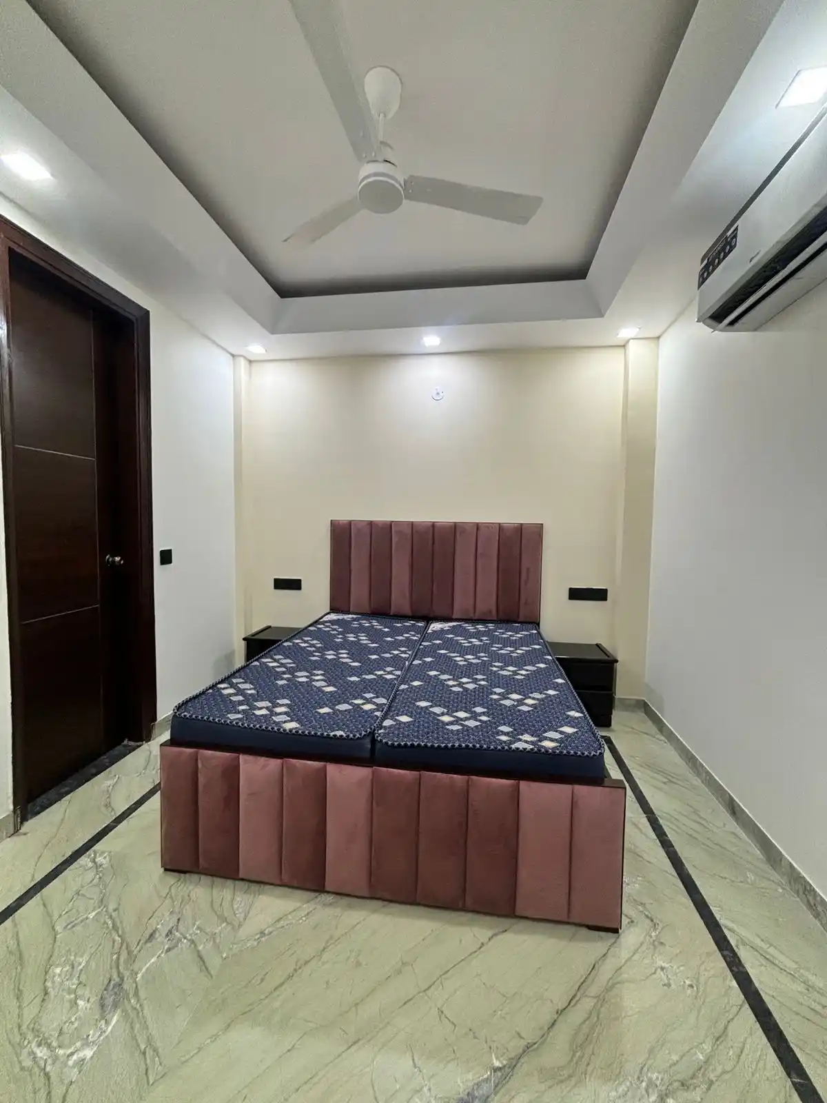 homeCLONE 58C sector-42 Gurgaon Photo 6