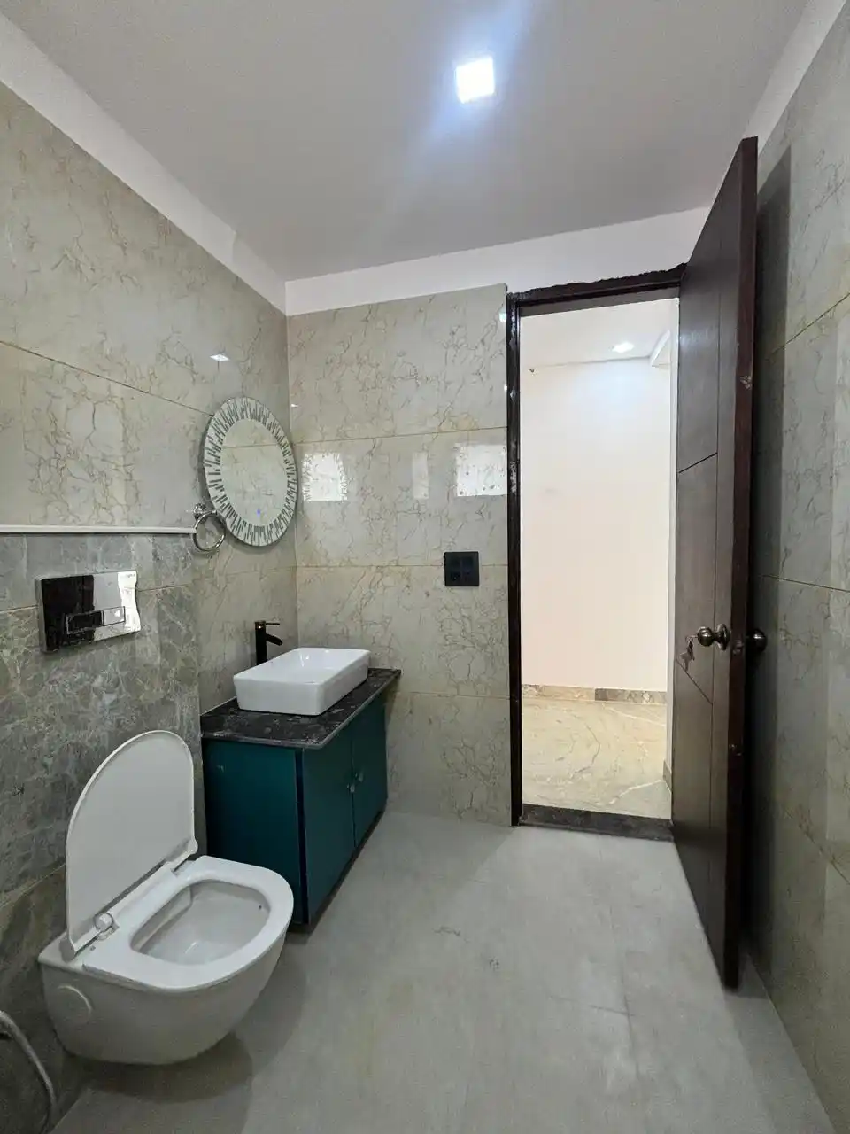 homeCLONE 58C sector-42 Gurgaon - Image 8