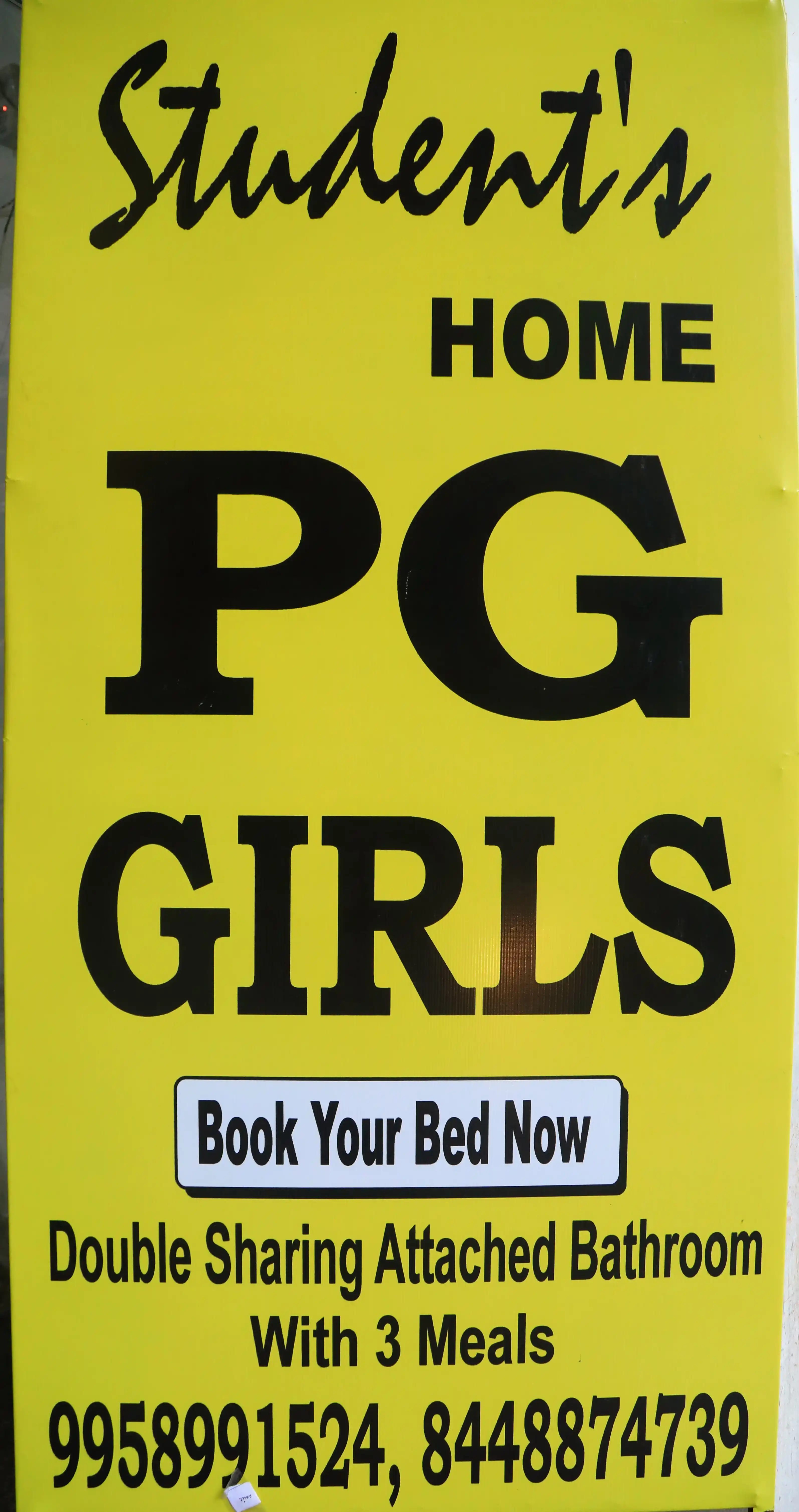 NB4 Shakti Hostal Photo 2