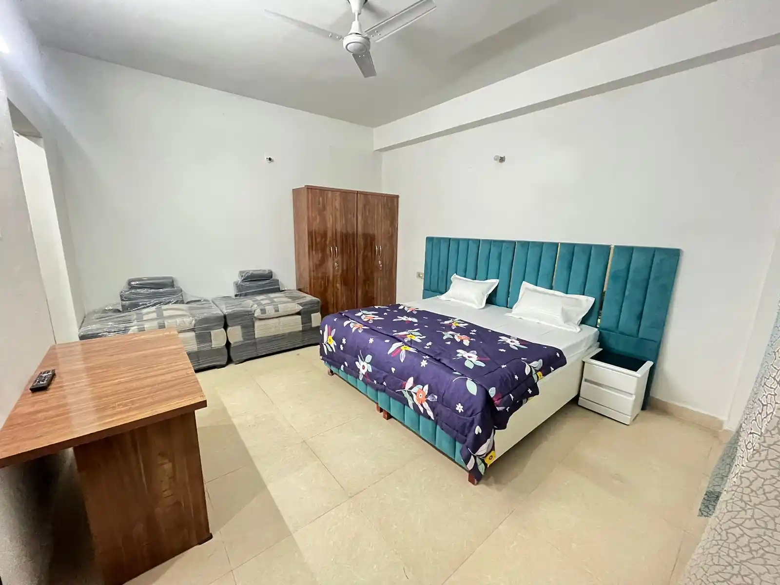 VD HOMES Photo 6
