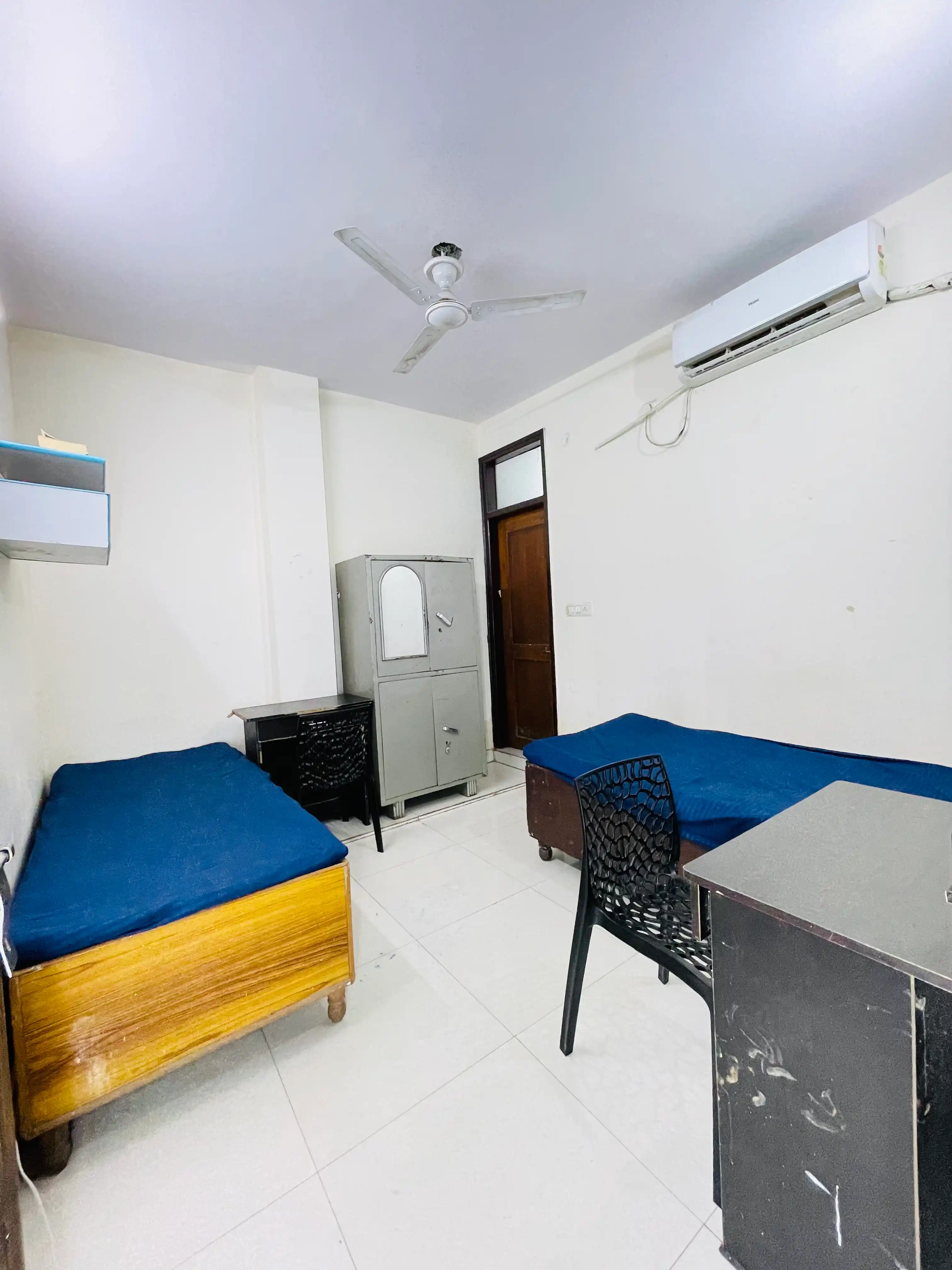 DU Nest 215 Photo 3 DU Nest 215 Photo 3