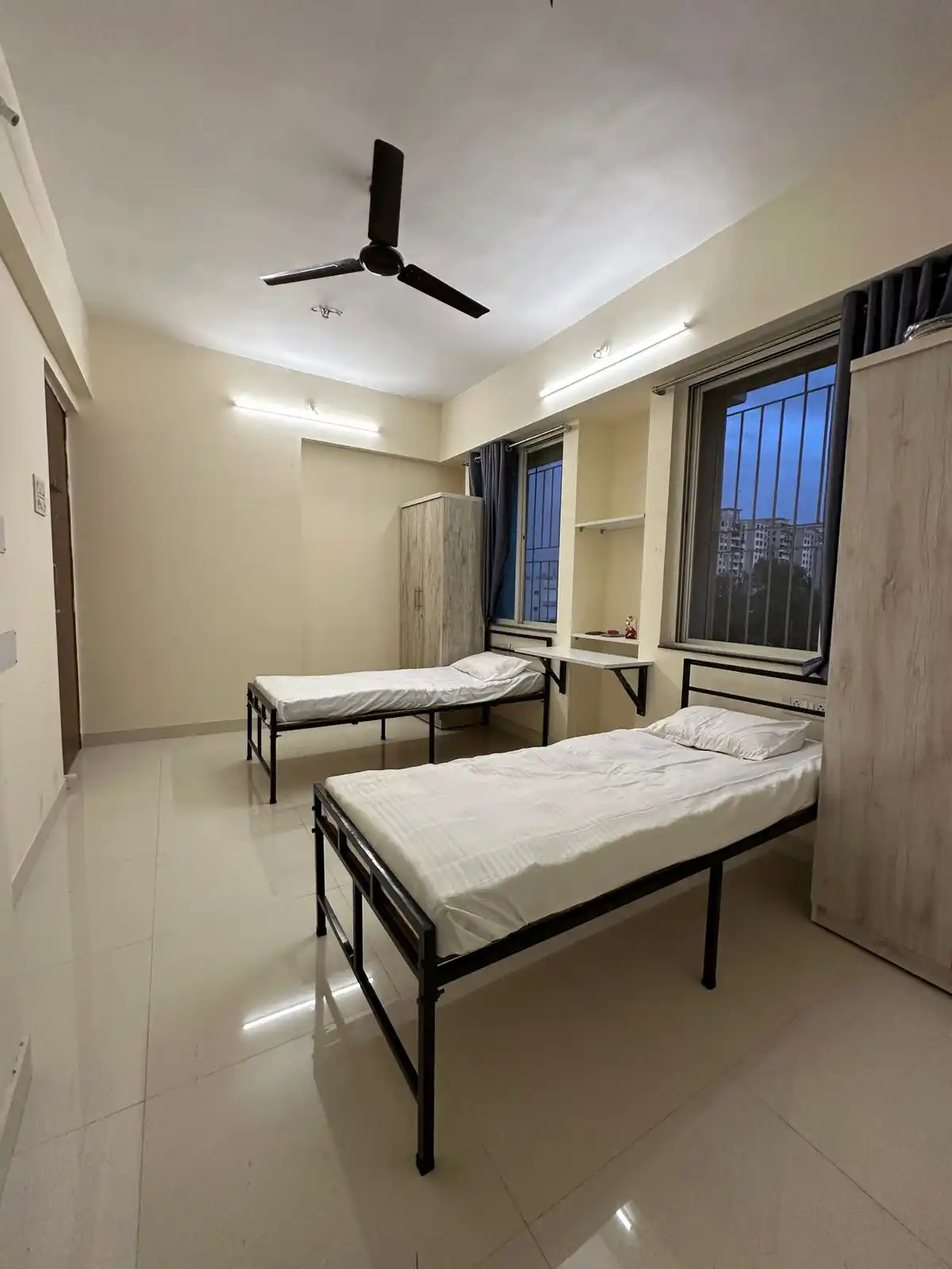 Homies' Living Sapphire (Kondhwa) - Image 56