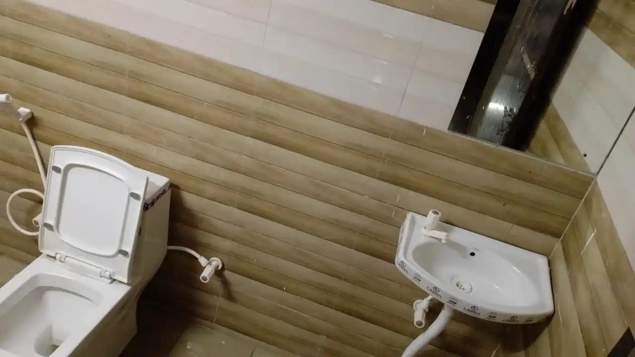 Nayabas Photo 1 Nayabas Photo 1