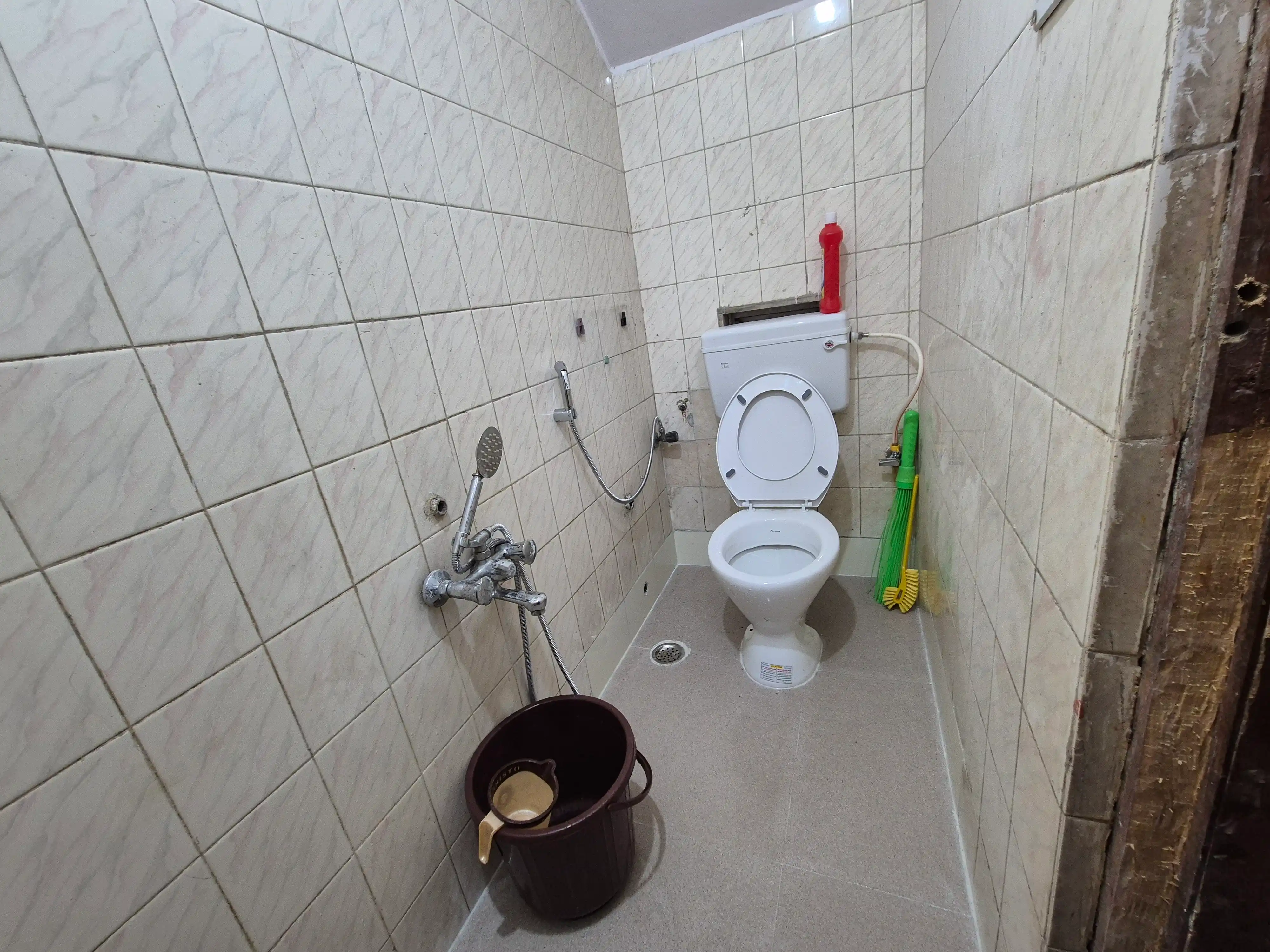 VASHI SEC28 - Image 22